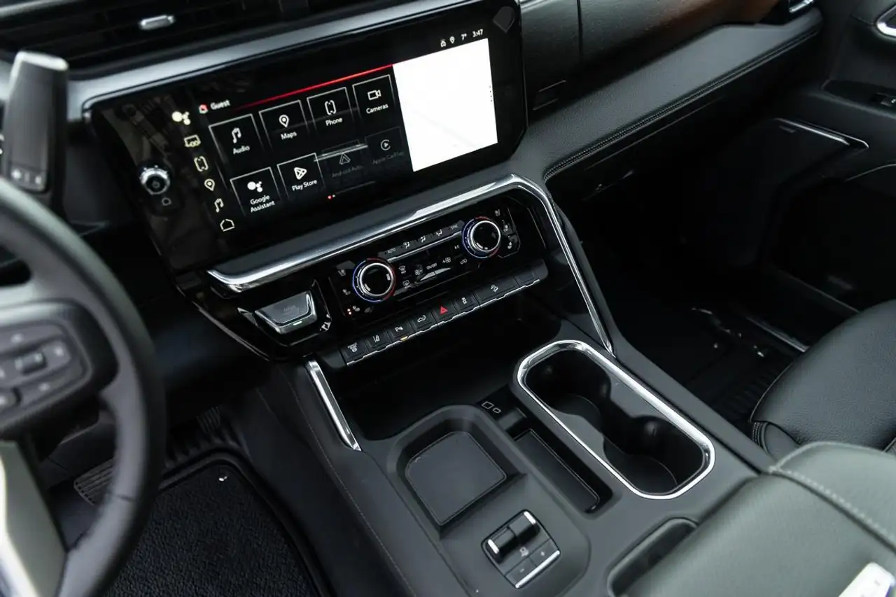 GMC Sierra 3500HD снимка GMC Sierra 3500HD
