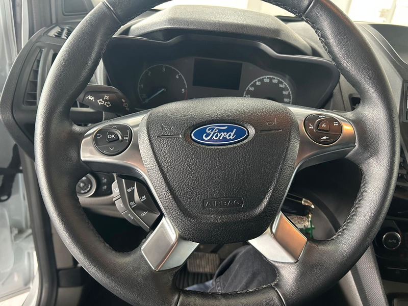 Ford Transit Connect L2 Lang Klima*Sitzheizung*AHK. — photo 11