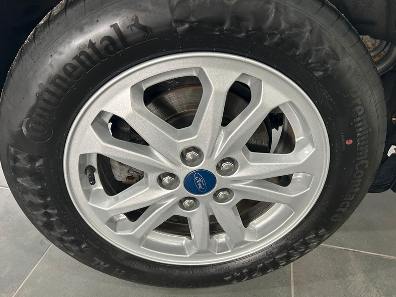 Ford Transit Connect L2 Lang Klima*Sitzheizung*AHK. — photo 14