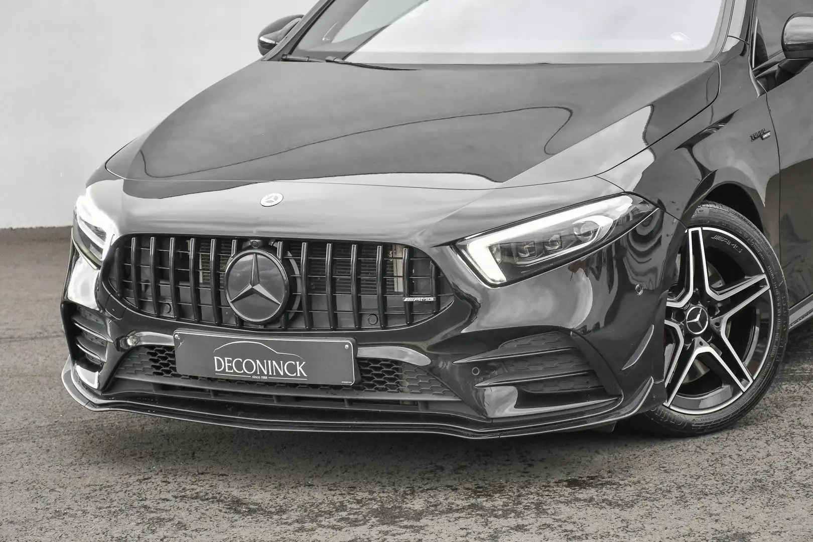 Mercedes-Benz A 35 AMG 4Matic*SUNROOF*ALCANTARA*MEMORY*BURMESTER*CARPLAY* Noir - 2