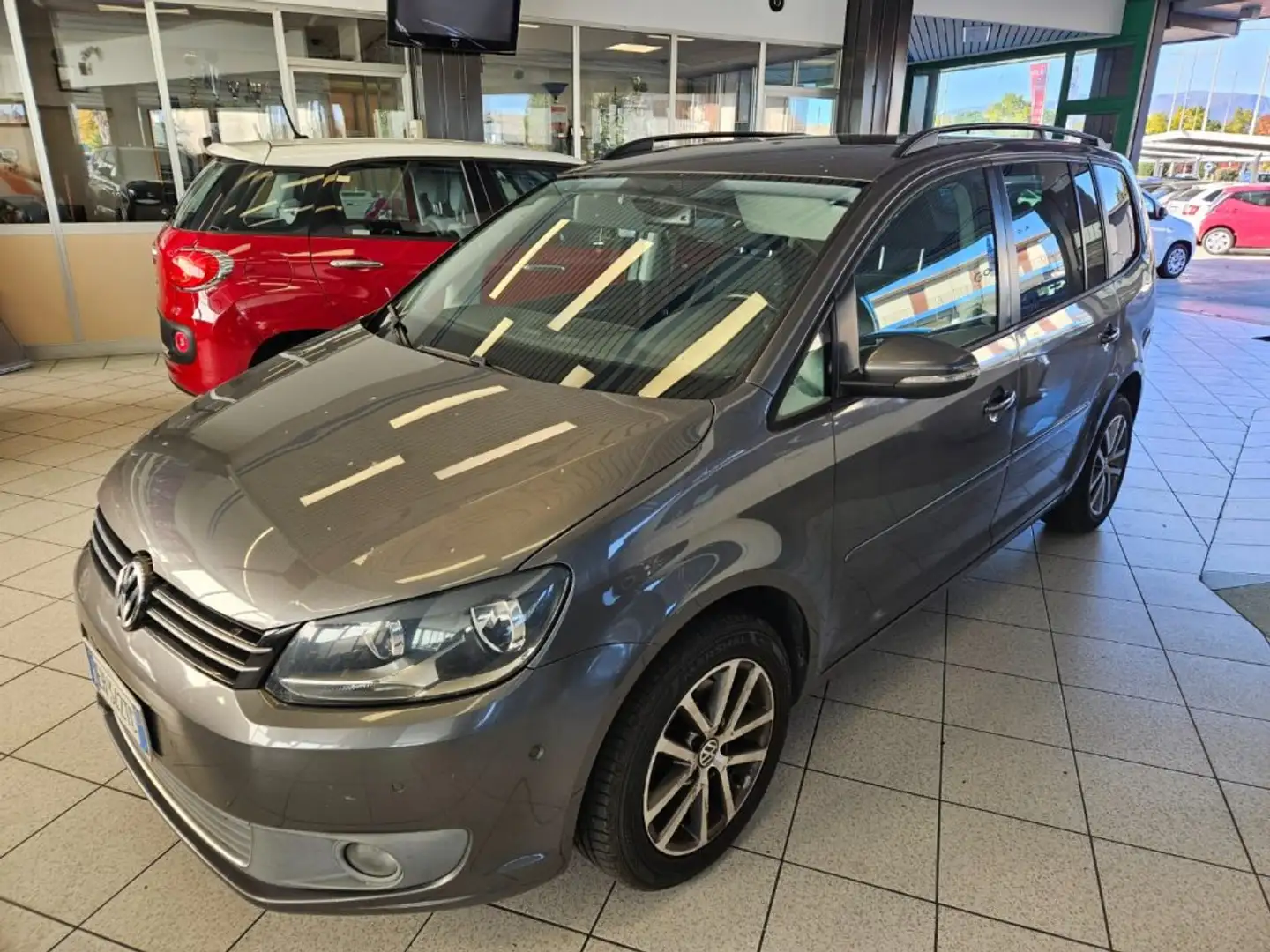 Volkswagen Touran 1.6 TDI Comfortline Grigio - 2