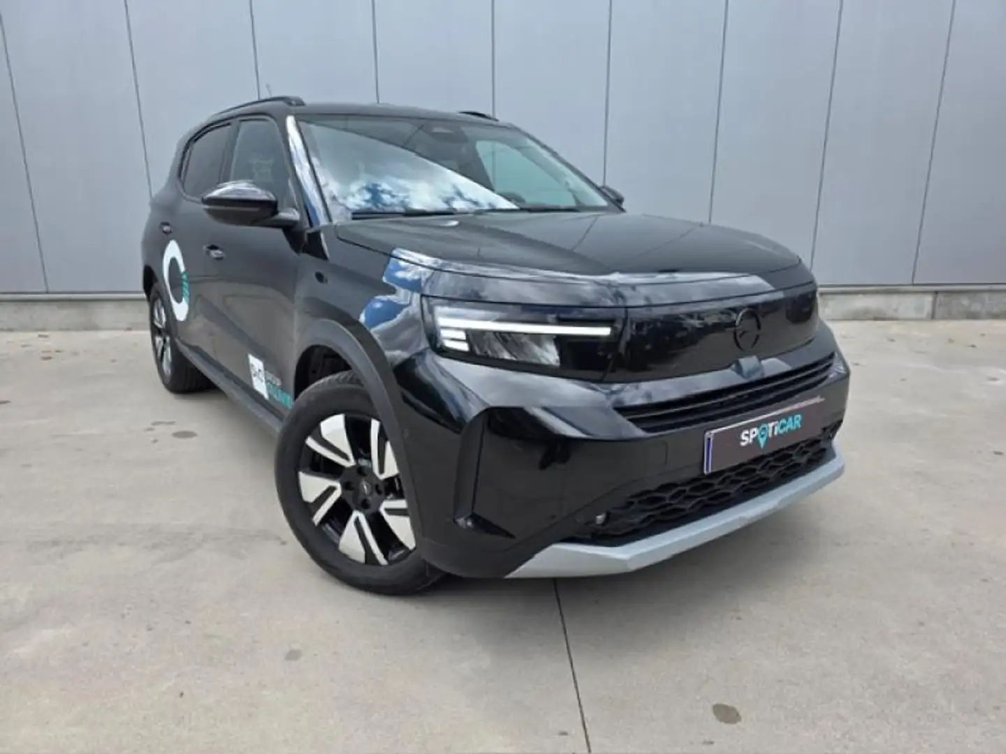 Opel Frontera Schwarz - 2