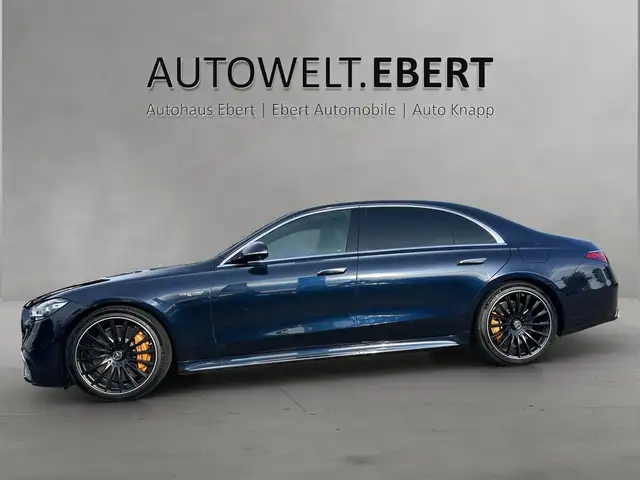 Mercedes-Benz S-Class view 2