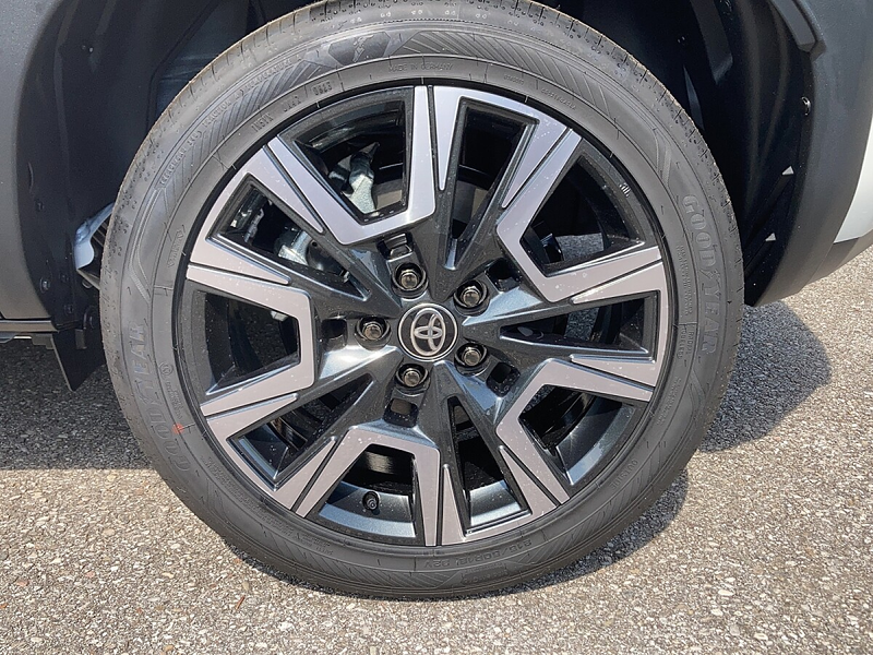 Toyota Yaris Cross 1,5 VVT-i Hybrid Style Aut. + Advanced Safety P... — photo 15