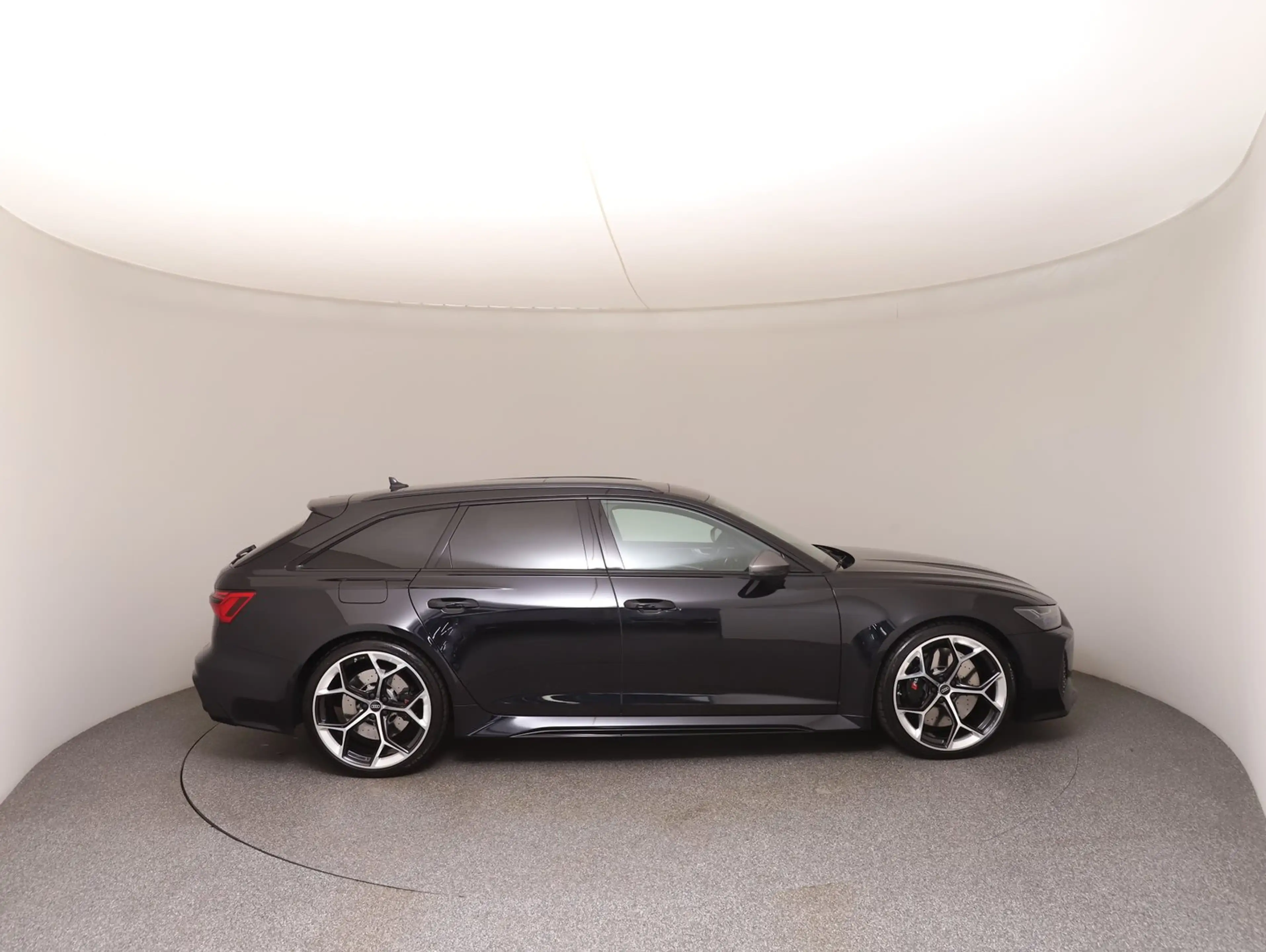 Audi RS6 Audi RS 6 Avant performance — photo 7