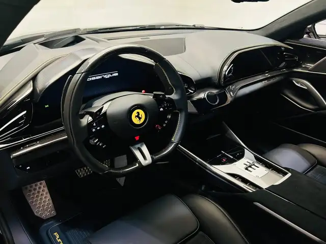 Ferrari Purosangue 725CV