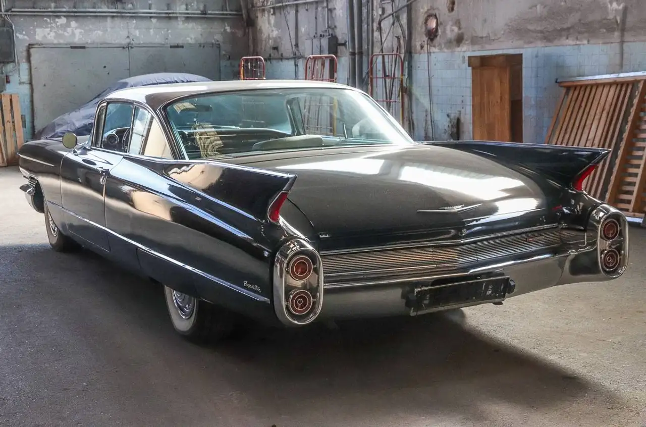 Cadillac Series 62 Coupe de Ville, foto 9