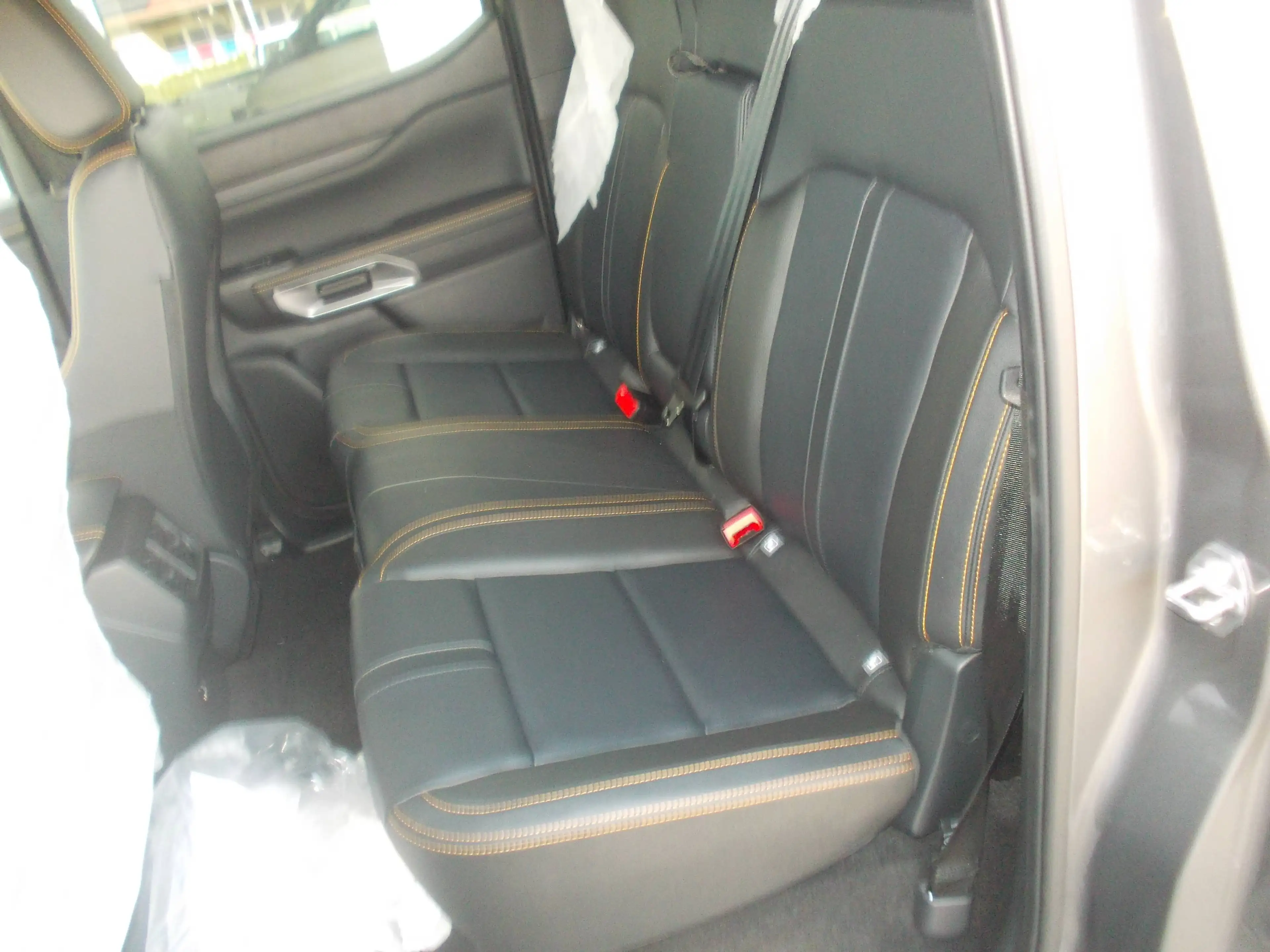 Ford Ranger Wildtrak e-4WD Doppelkabine m. el. Laderaumrollo, Anhängerkupplung — photo 8