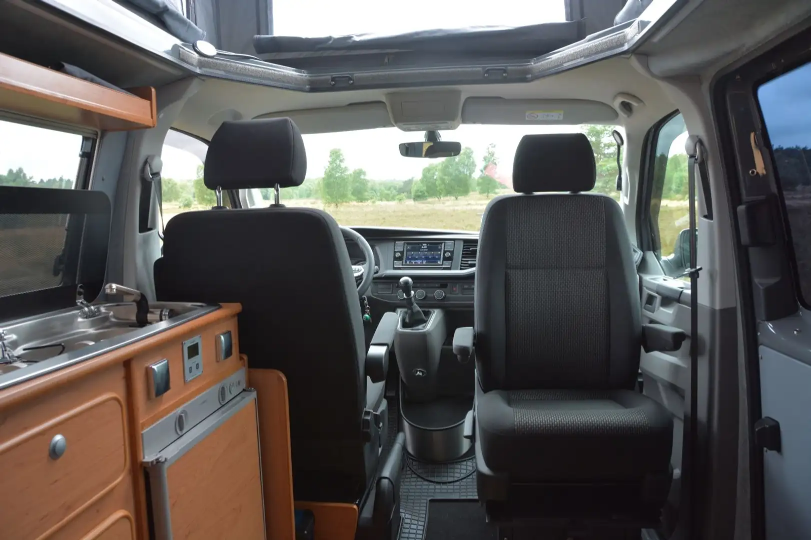 Volkswagen T6 Wohnmobil California / Multivan Rot - 2