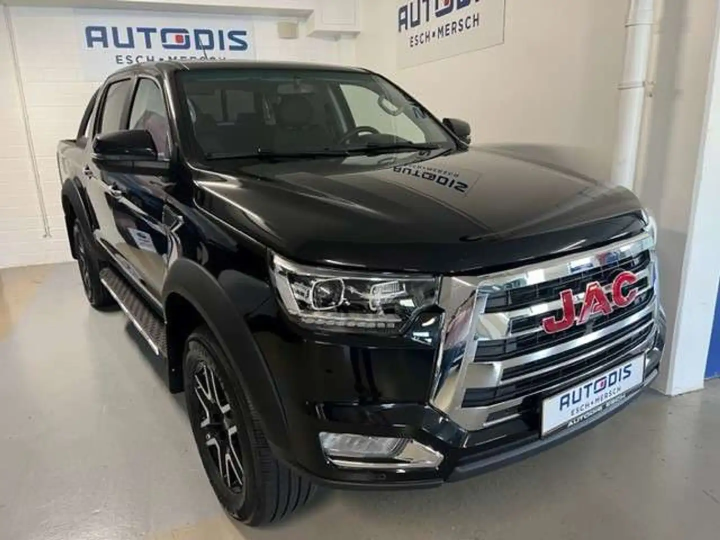 JAC T8 2.4 T-GDI 8  4x4 Negro - 2