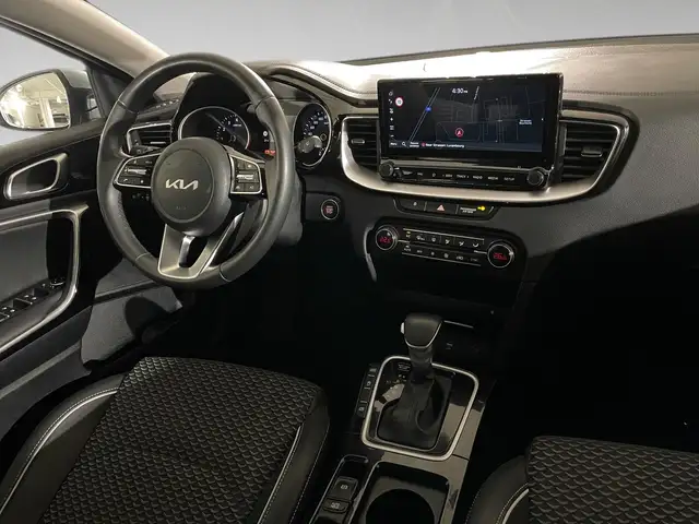 Kia Ceed view 7