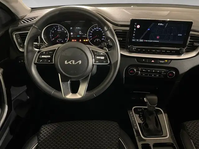 Kia Ceed view 6
