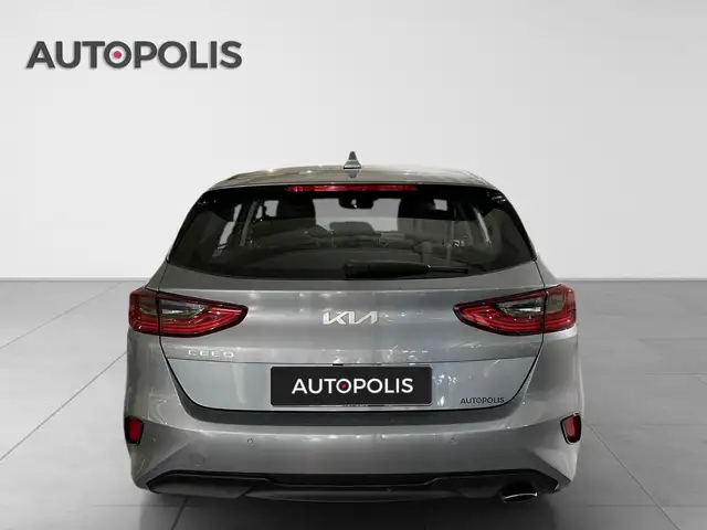 Kia Ceed view 15