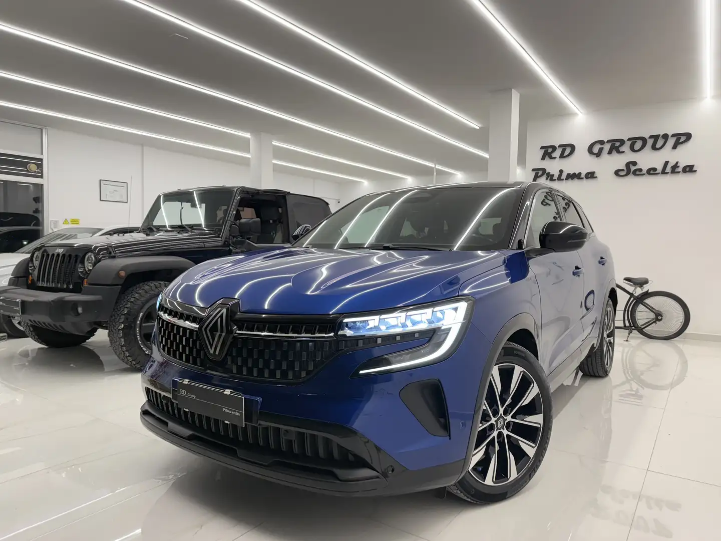 Renault Austral 1.2 E-Tech full hybrid Evolution 200cv iva esposta Blu/Azzurro - 1