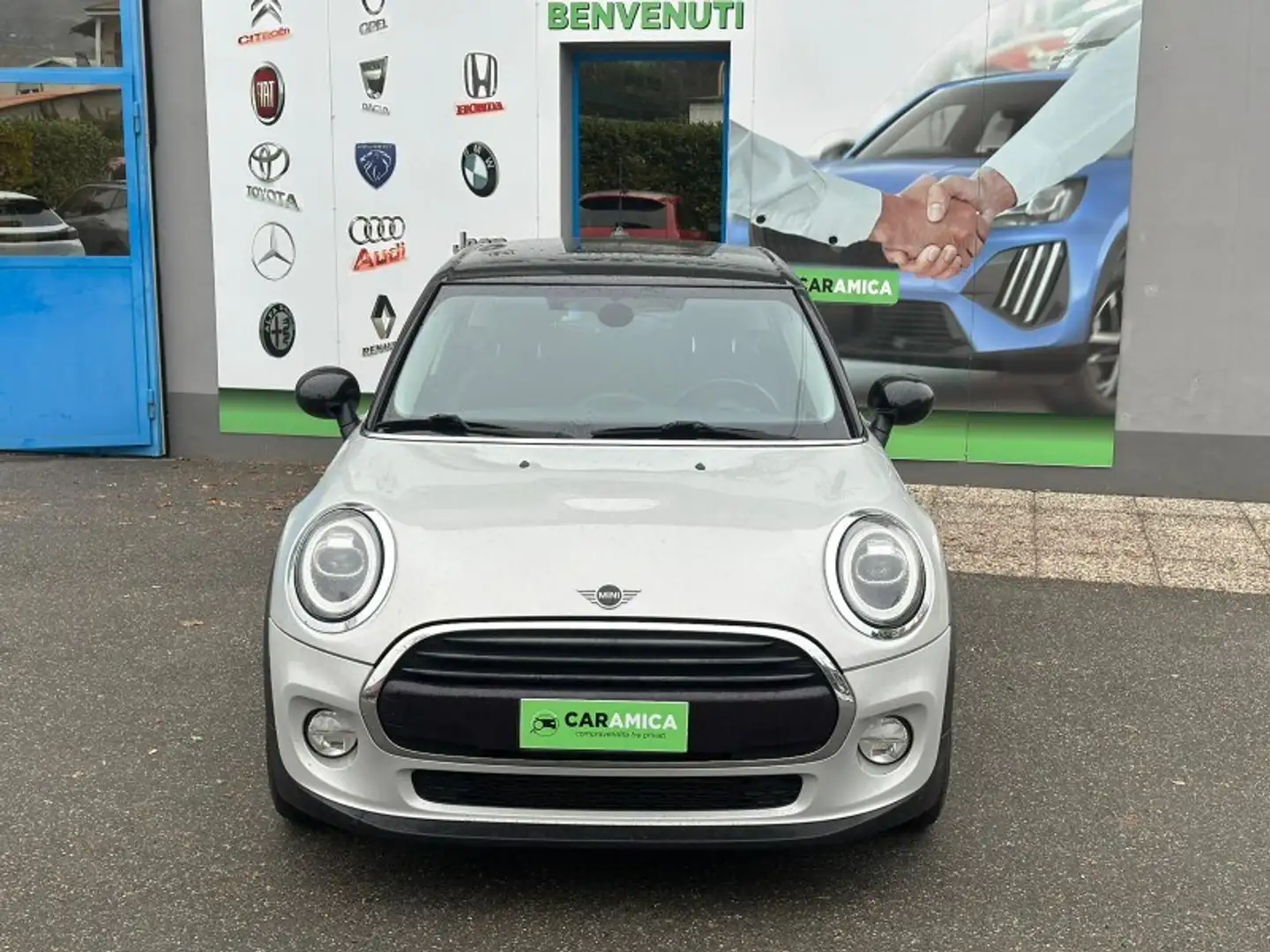 MINI Cooper D Mini 1.5 Cooper D Business XL 5 porte Szary - 2