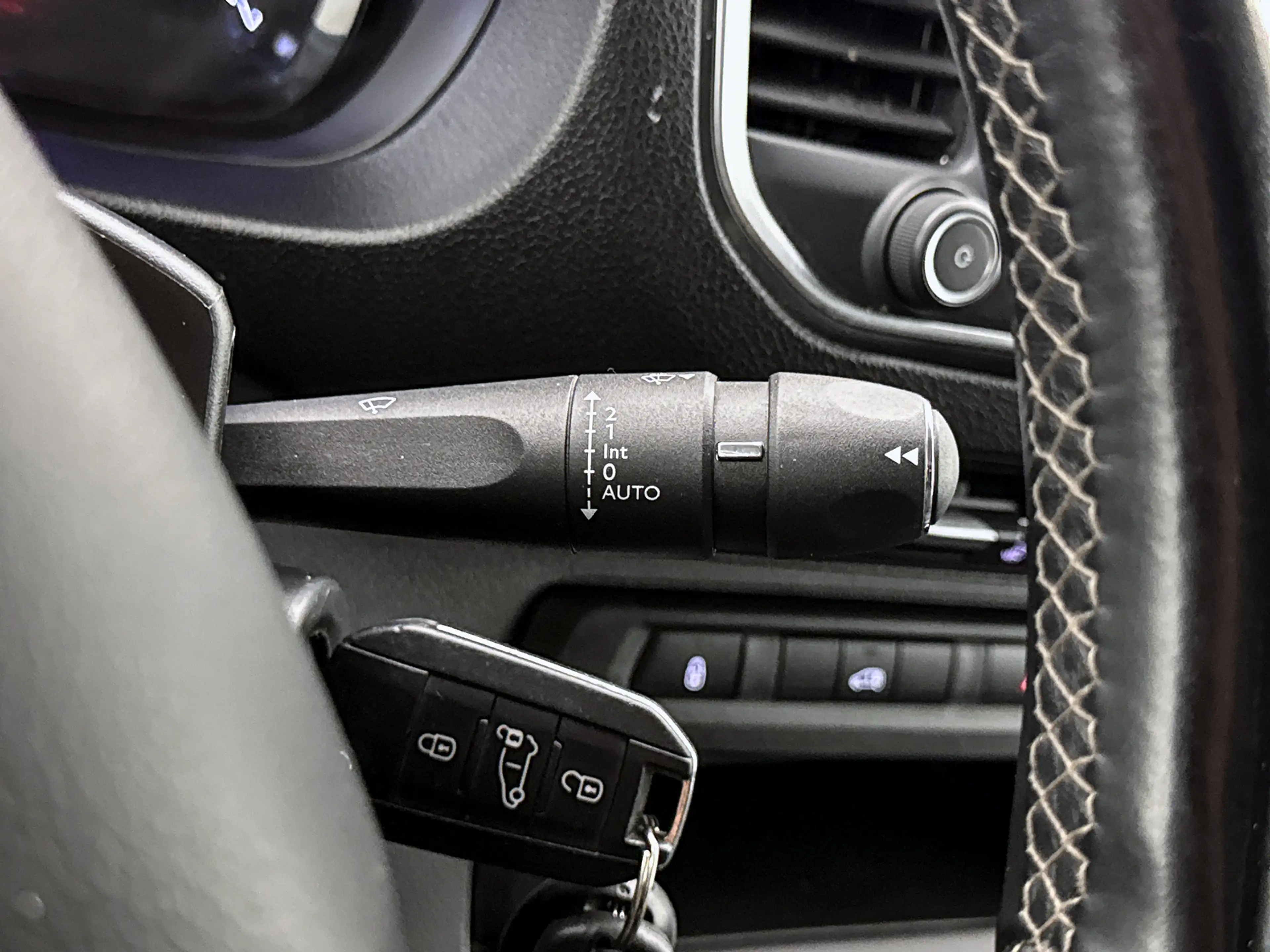 Peugeot Expert 2.0 BlueHDI 122 Long Premium Navigatie Camera Trek — photo 23