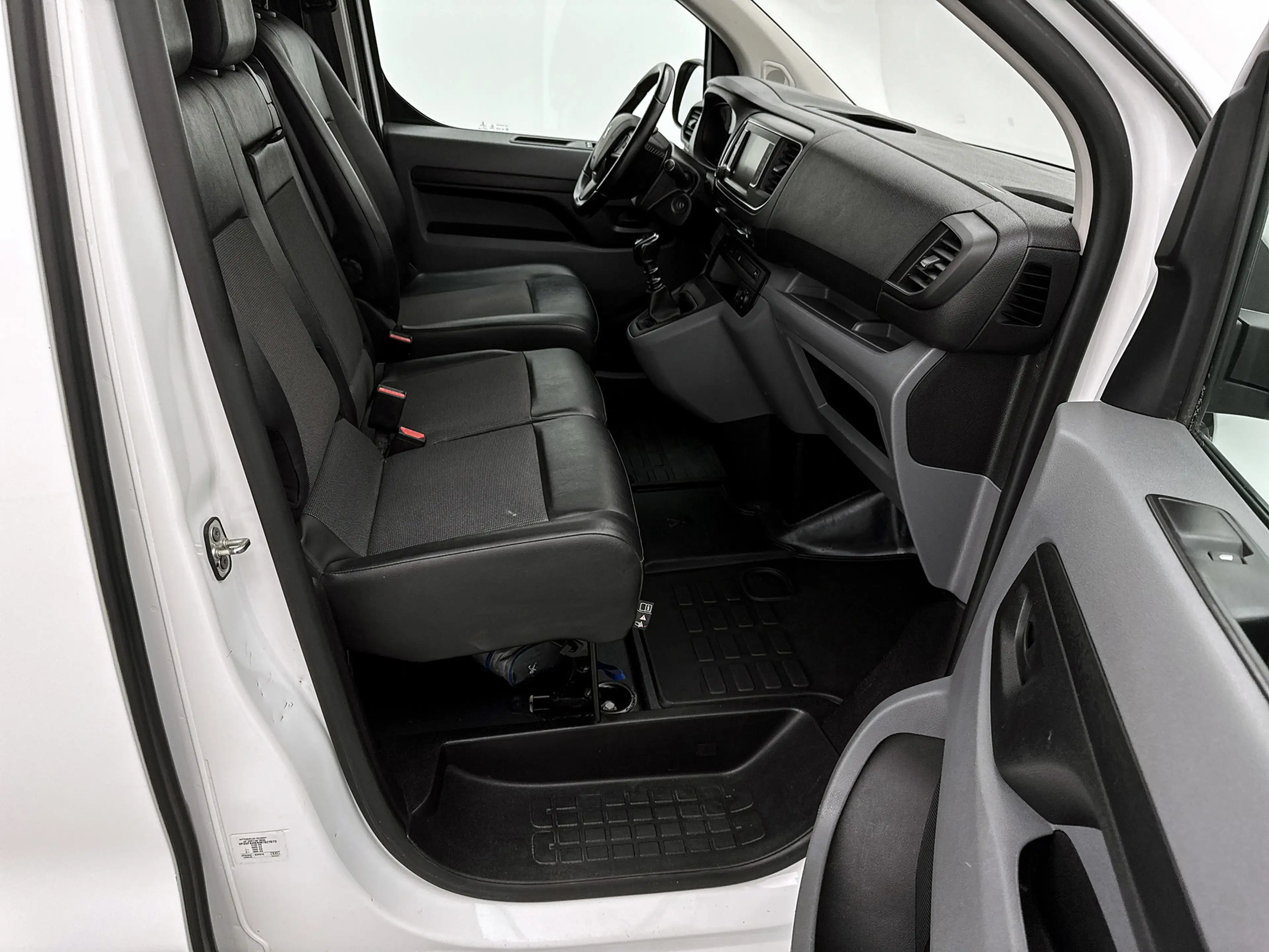 Peugeot Expert 2.0 BlueHDI 122 Long Premium Navigatie Camera Trek — photo 20