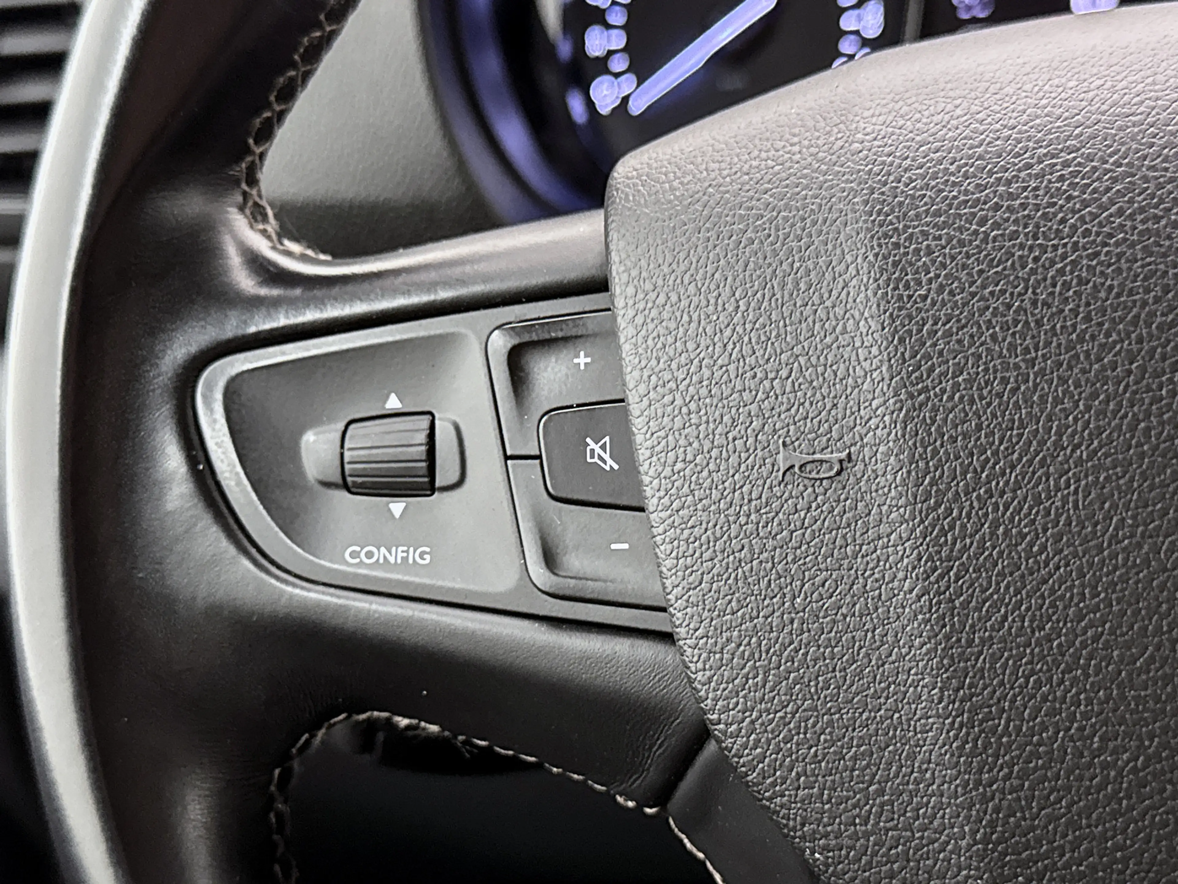 Peugeot Expert 2.0 BlueHDI 122 Long Premium Navigatie Camera Trek — photo 21
