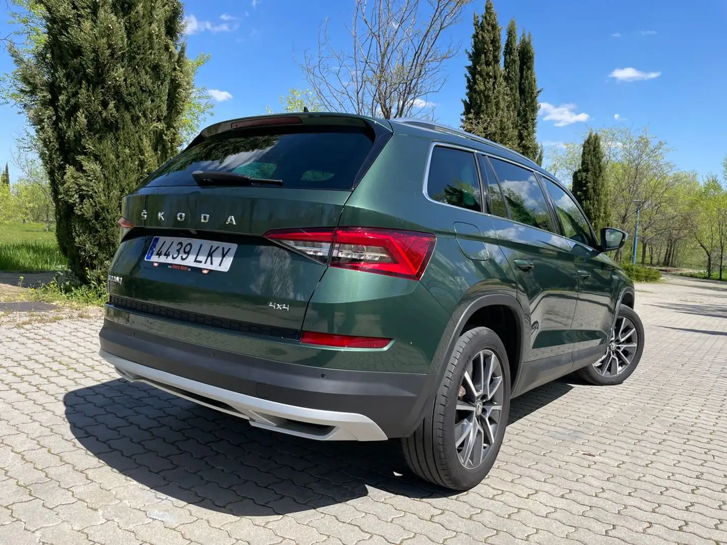 Skoda Kodiaq Scout 7 Plazas DSG 4x4 2.0 TDI 190cv 7 vel. *IVA d Verde - 2