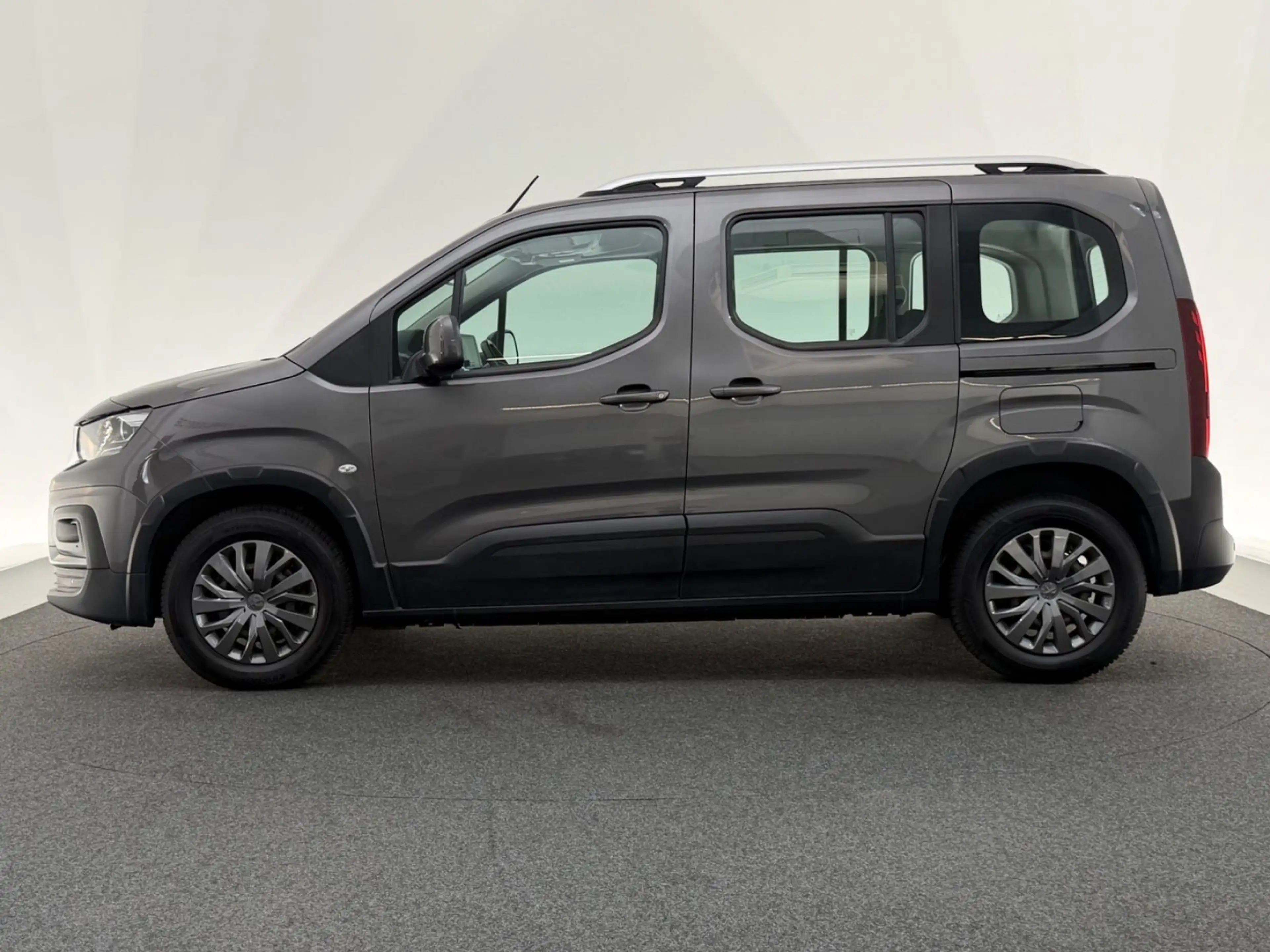Peugeot Rifter 1.5 Allure L1*R.KAM*AHK-TEMPOMAT-SHZ-PDC — photo 4