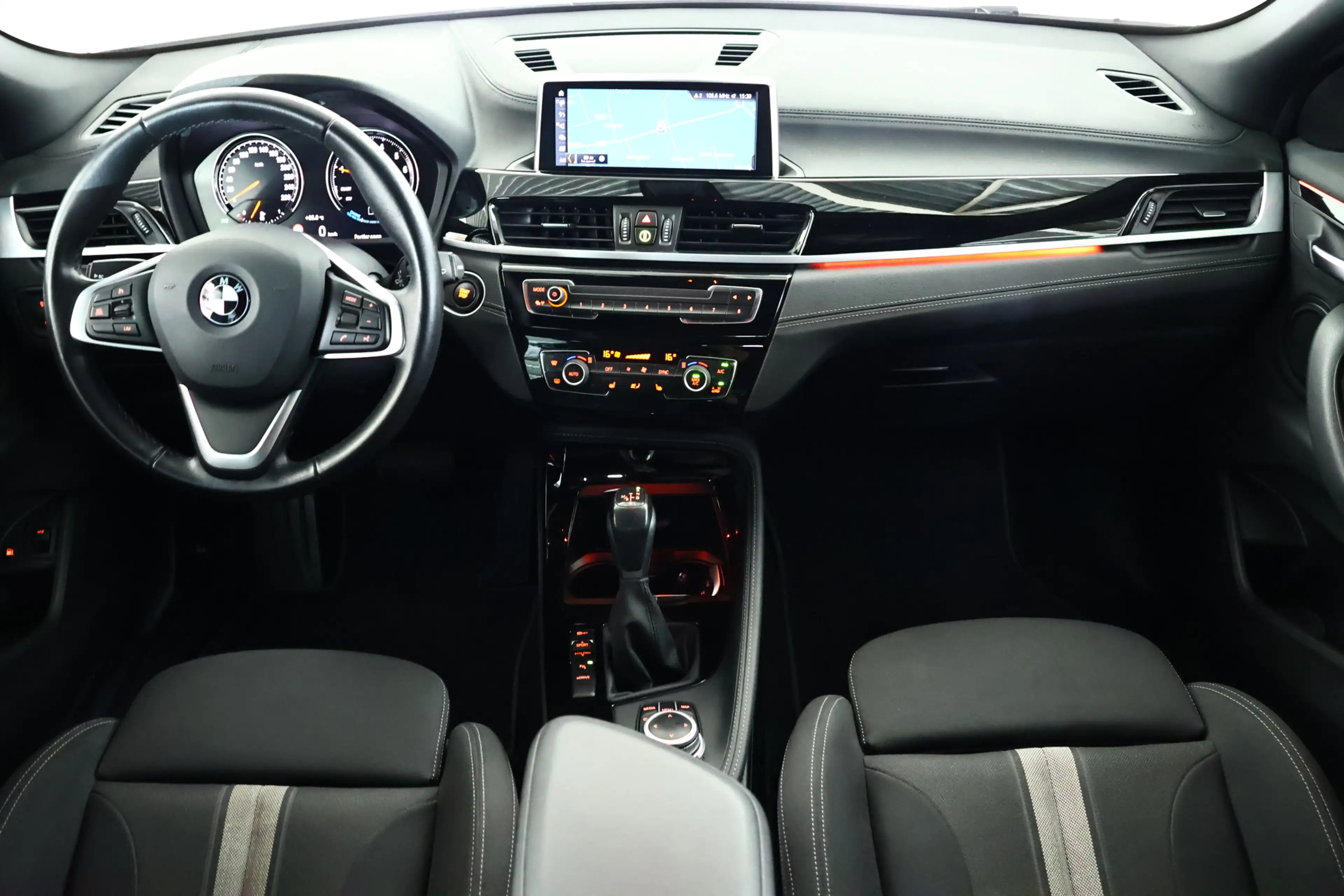 BMW X2 xDrive25e Navi / Cruise / Camera / DAB / Bluetooth — photo 16