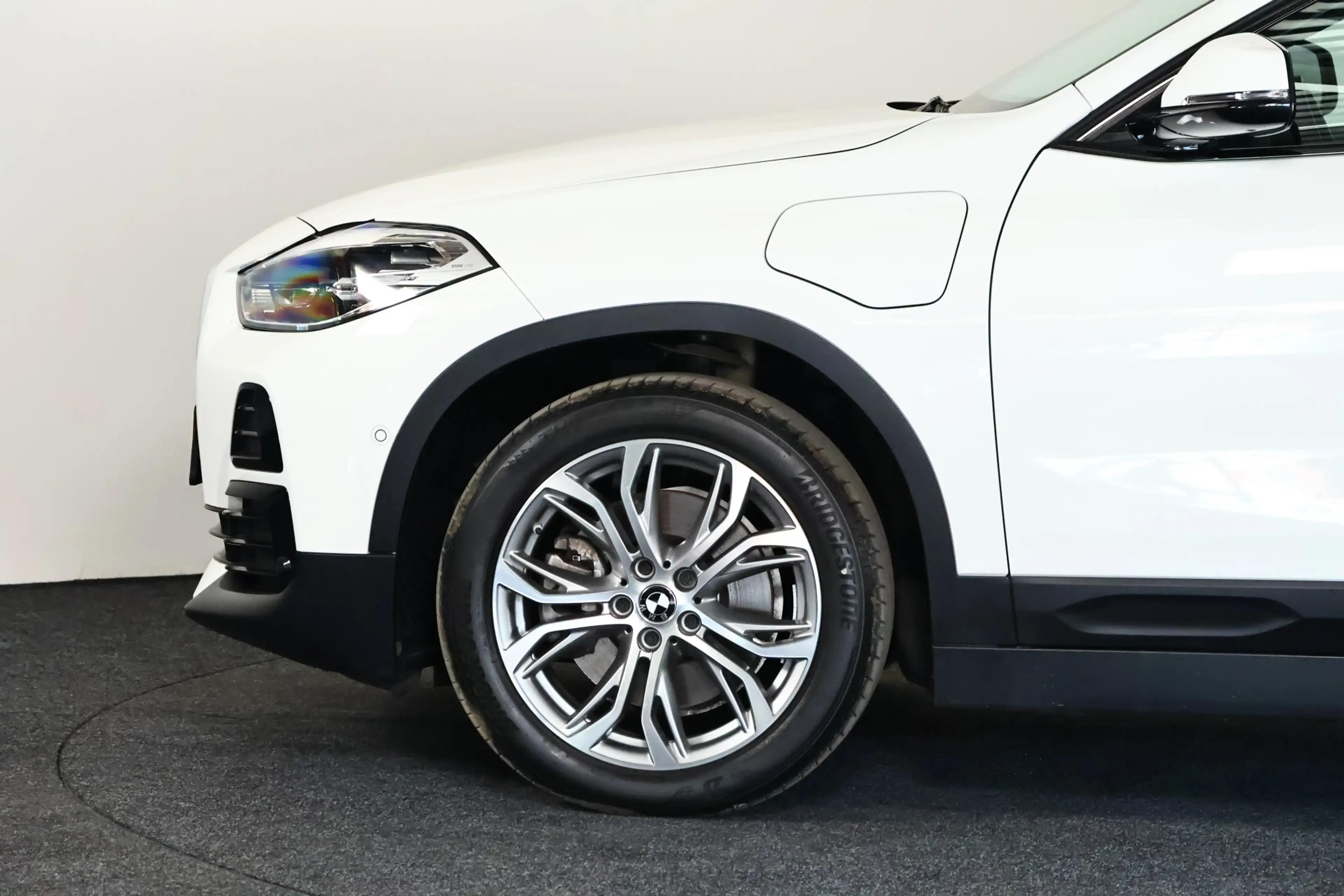 BMW X2 xDrive25e Navi / Cruise / Camera / DAB / Bluetooth — photo 29