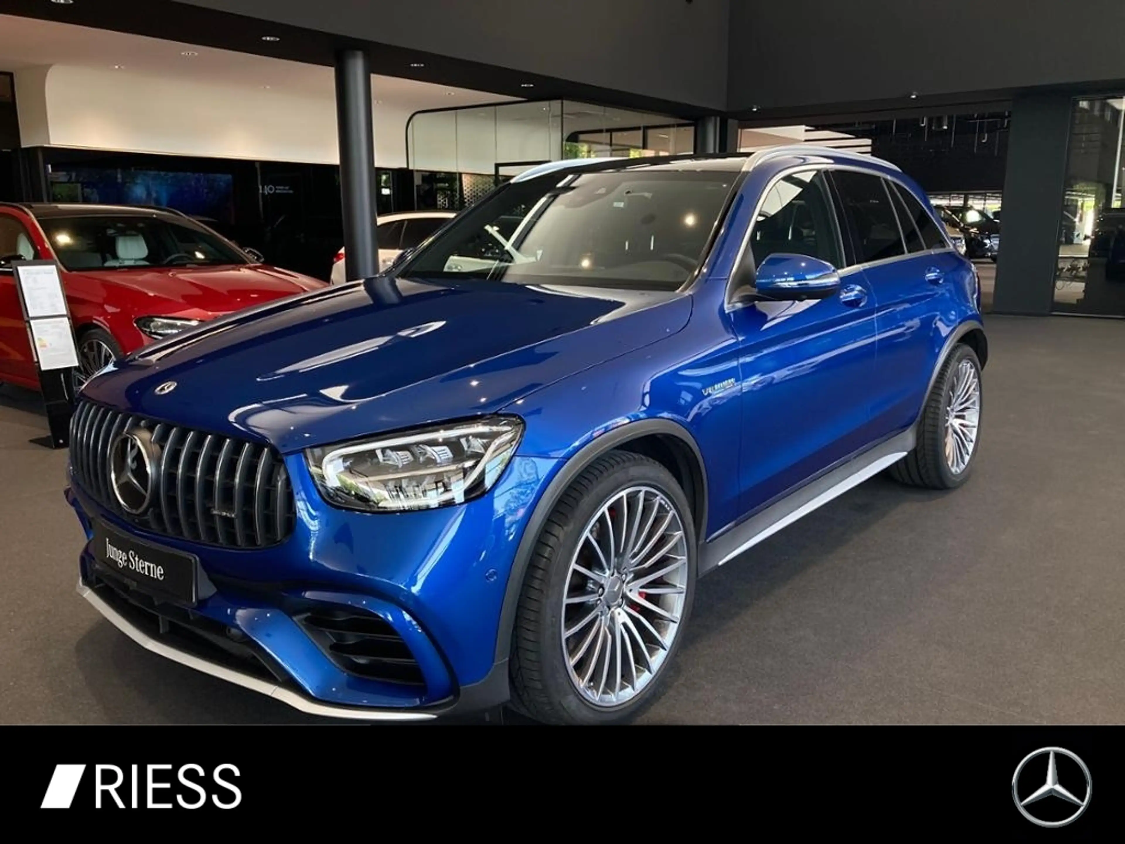 Mercedes-Benz GLC 63 AMG S 4M+ PANO AHK DISTRO HUD 360 AMBI
