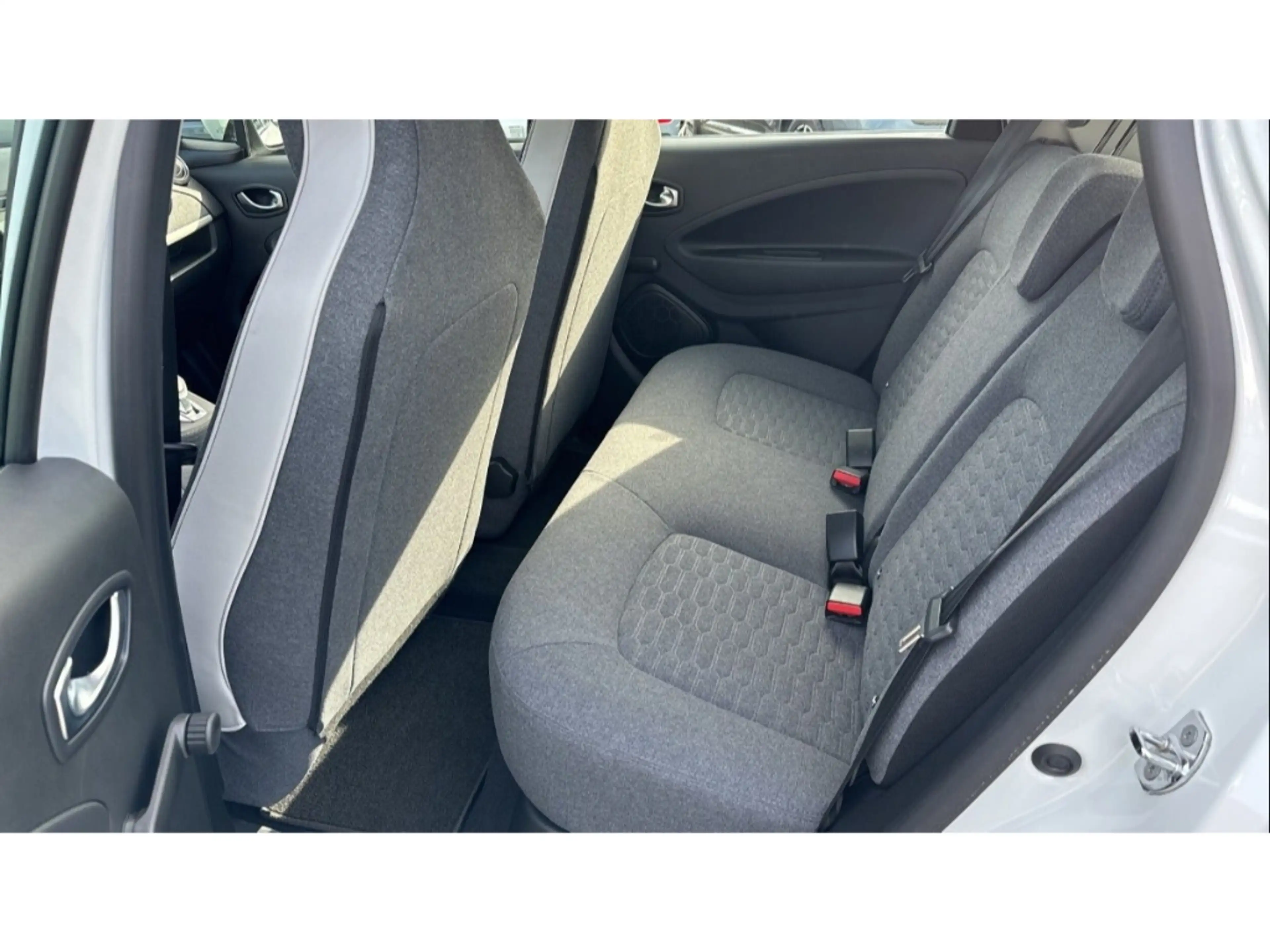 Renault ZOE EXPERIENCE R110 Experience BATTERIE INKL+SITZHEIZU — photo 11