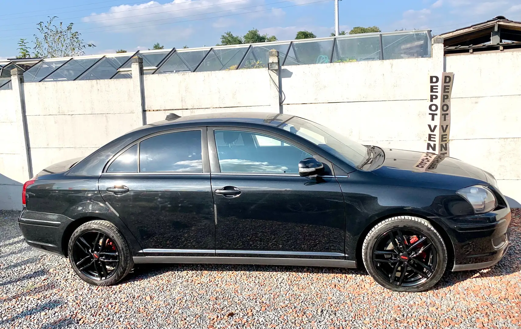 Toyota Avensis Avensis 115 D-4D Linéa Sol Pack / MOTEUR HS Noir - 2