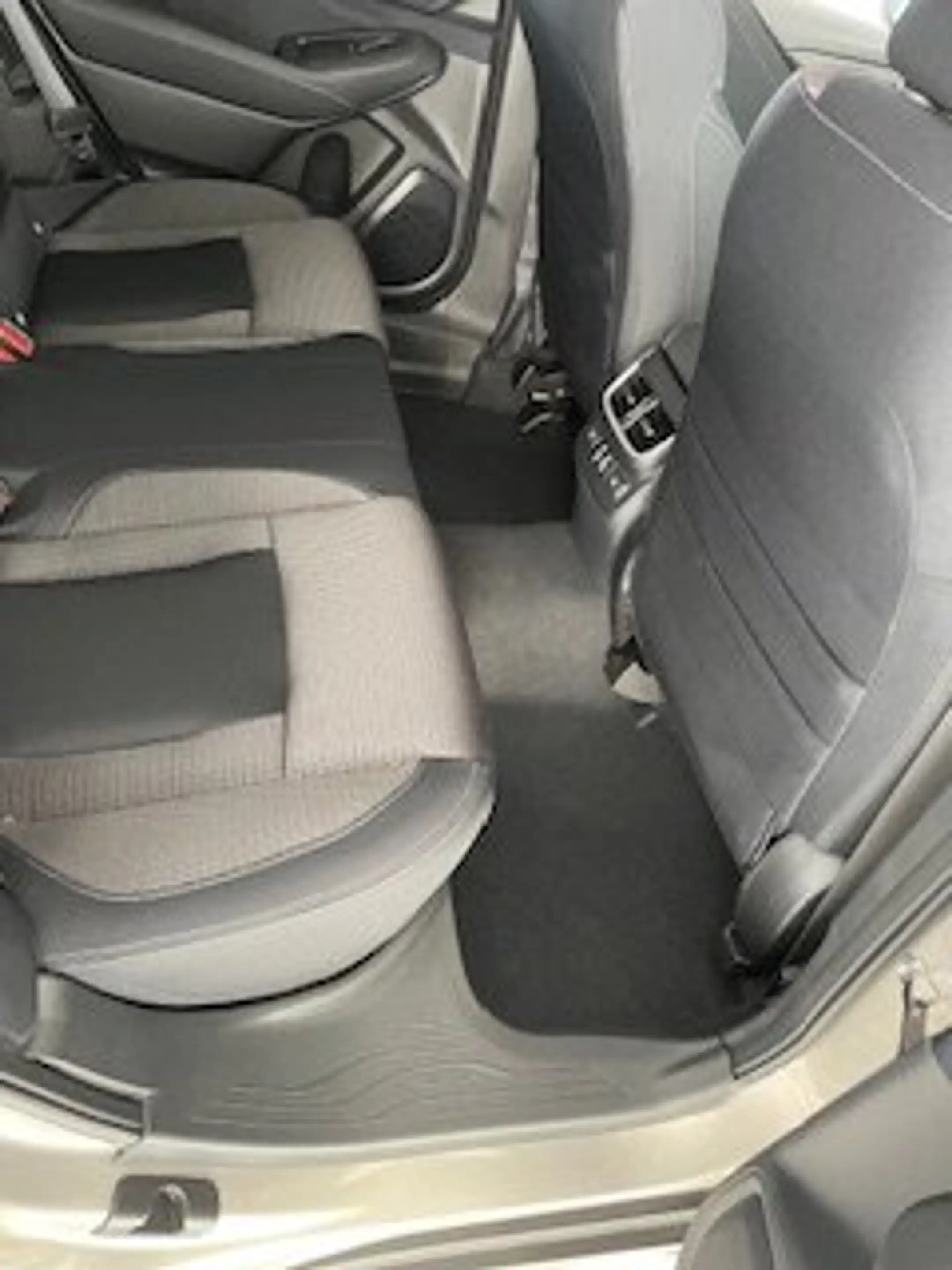 Subaru OUTBACK Outback 2.5i Lineartronic Active — photo 12