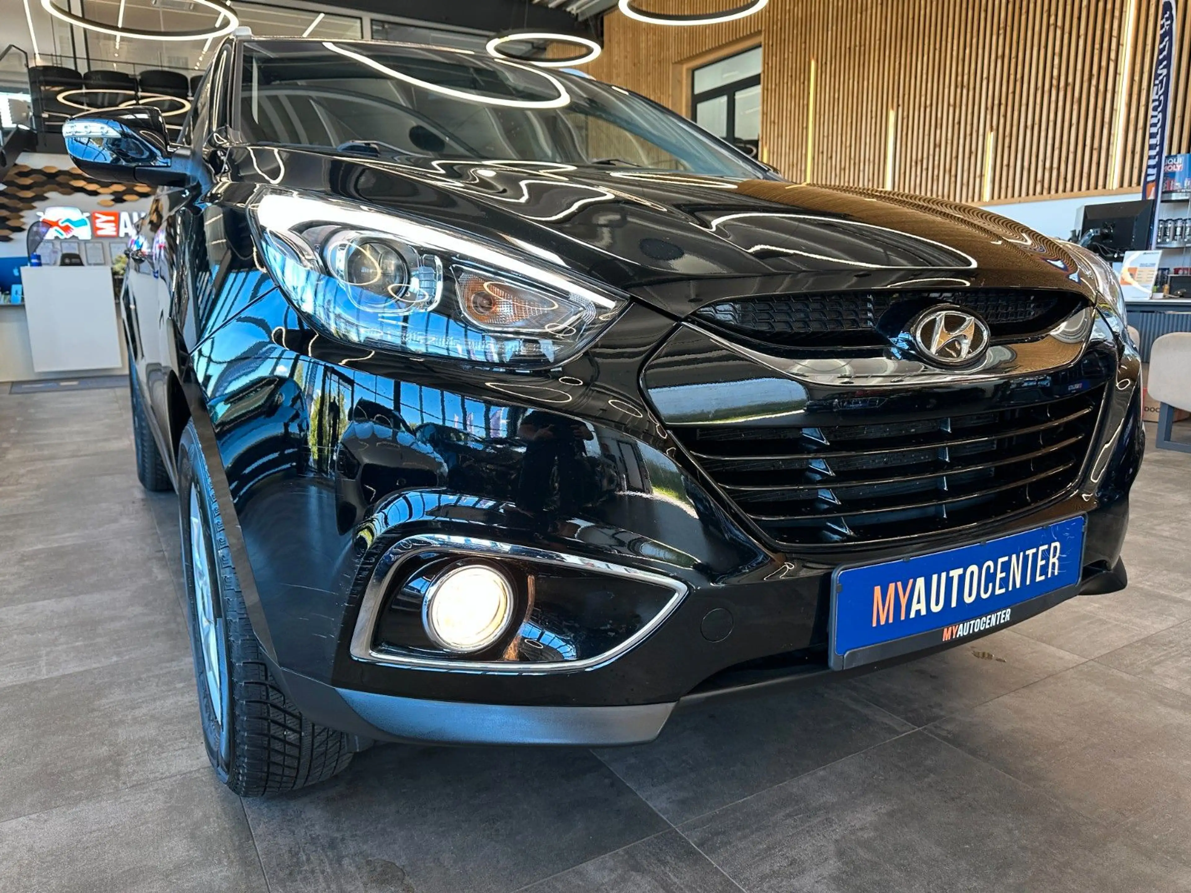 Hyundai iX35 *TÜV 5/28* SitzHZ(V/H)*TEMPO*KLIMAAUTO*AHK* — photo 3