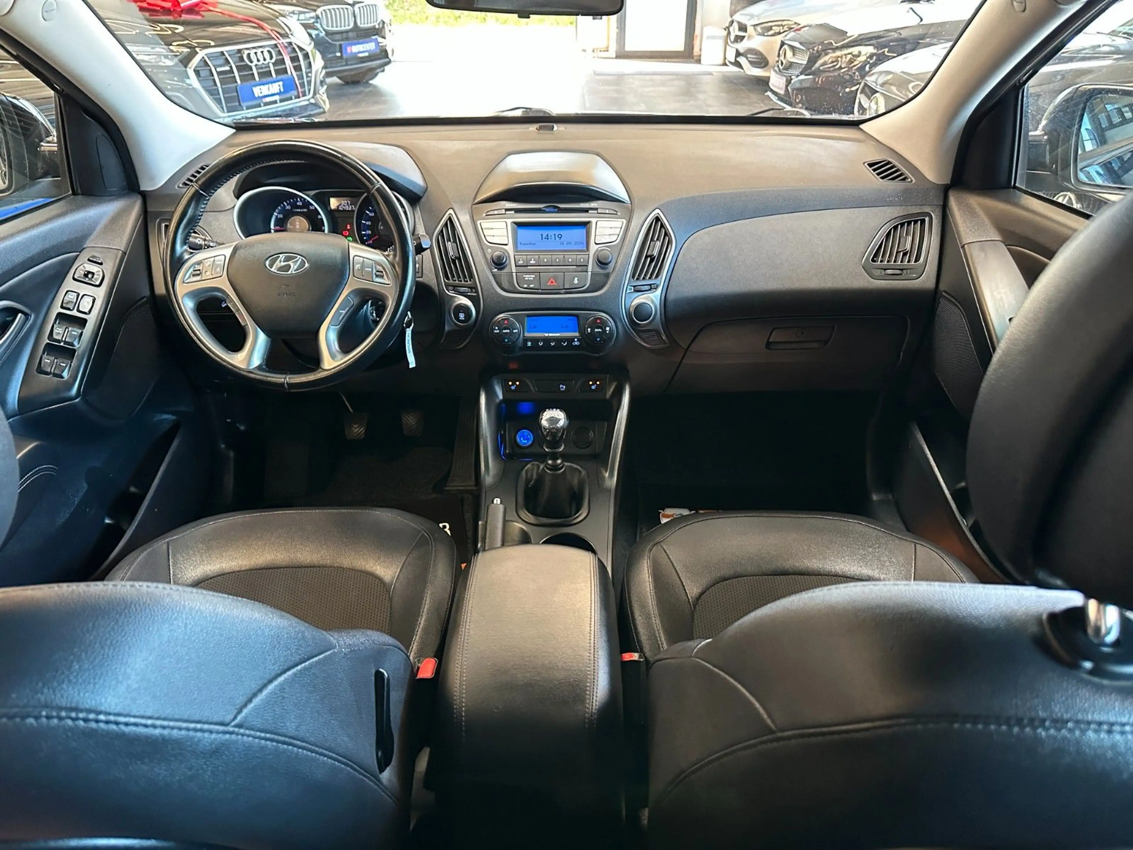 Hyundai iX35 *TÜV 5/28* SitzHZ(V/H)*TEMPO*KLIMAAUTO*AHK* — photo 6