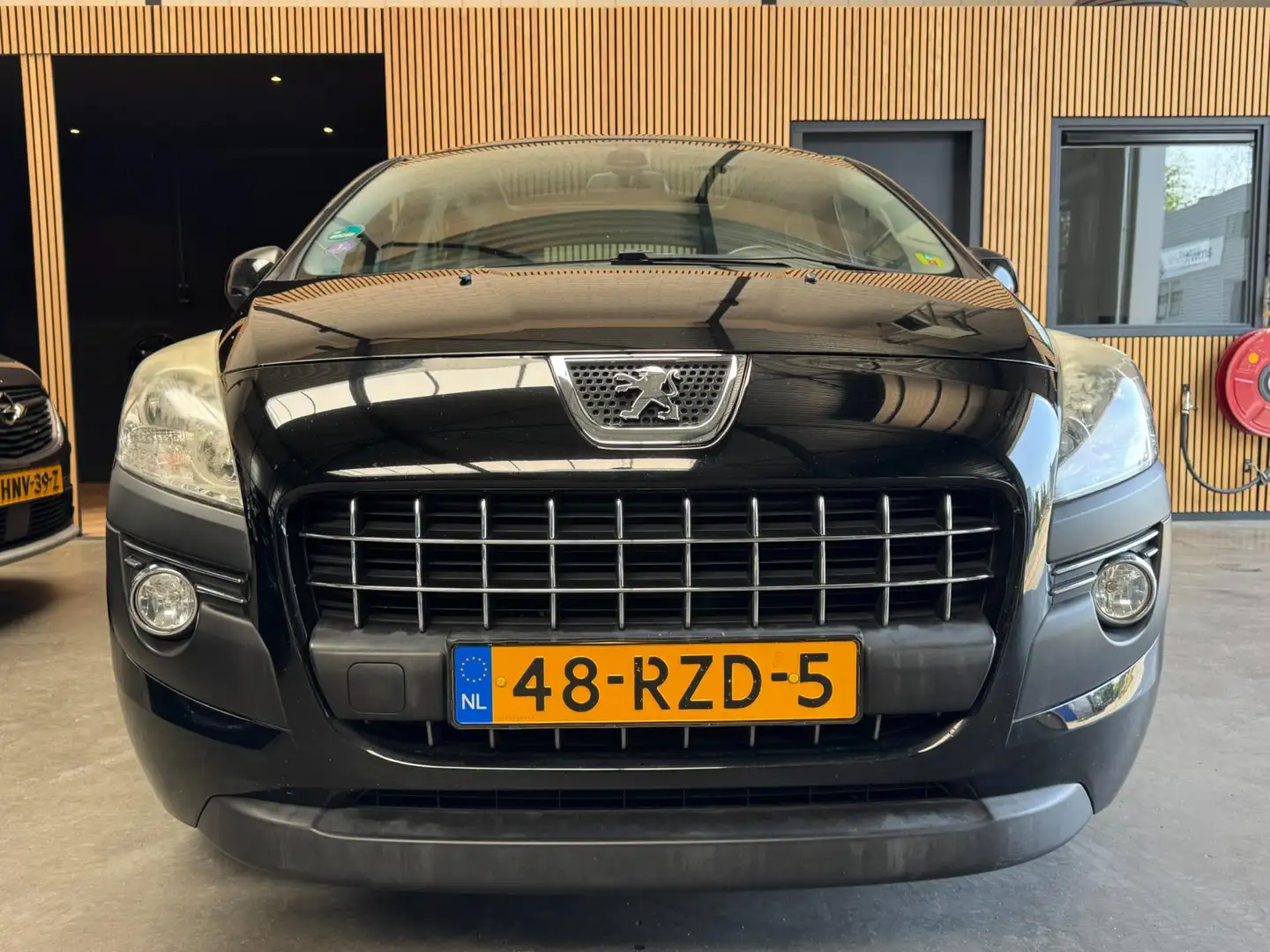 Peugeot 3008 1.6 VTi ST Pano|Navi|Clima|Cruise|Trekhaak|NAP Noir - 2