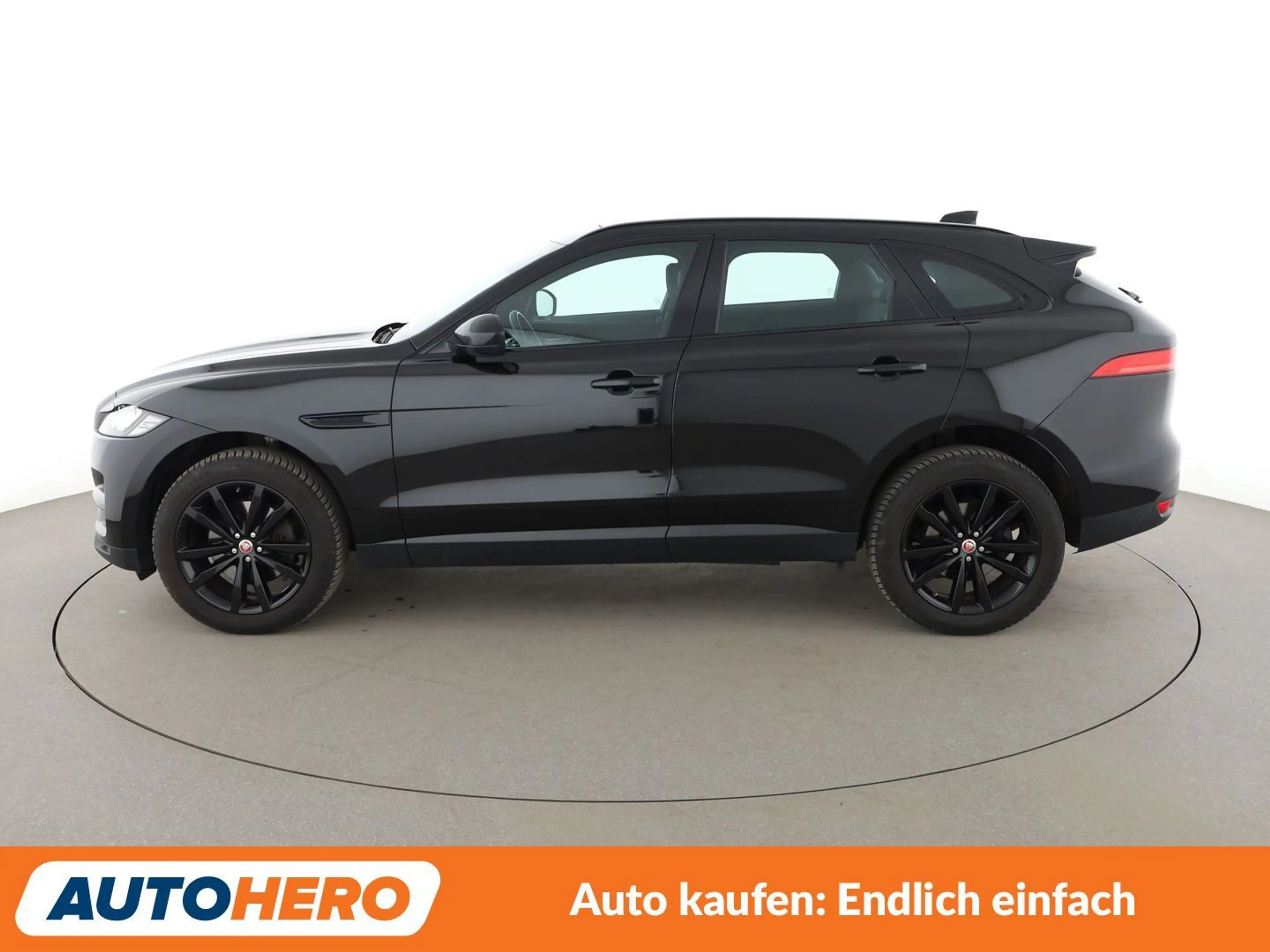 Jaguar F-Pace 25t Prestige AWD Aut.*NAVI*TEMPO*CAM*BiXENON* — photo 3