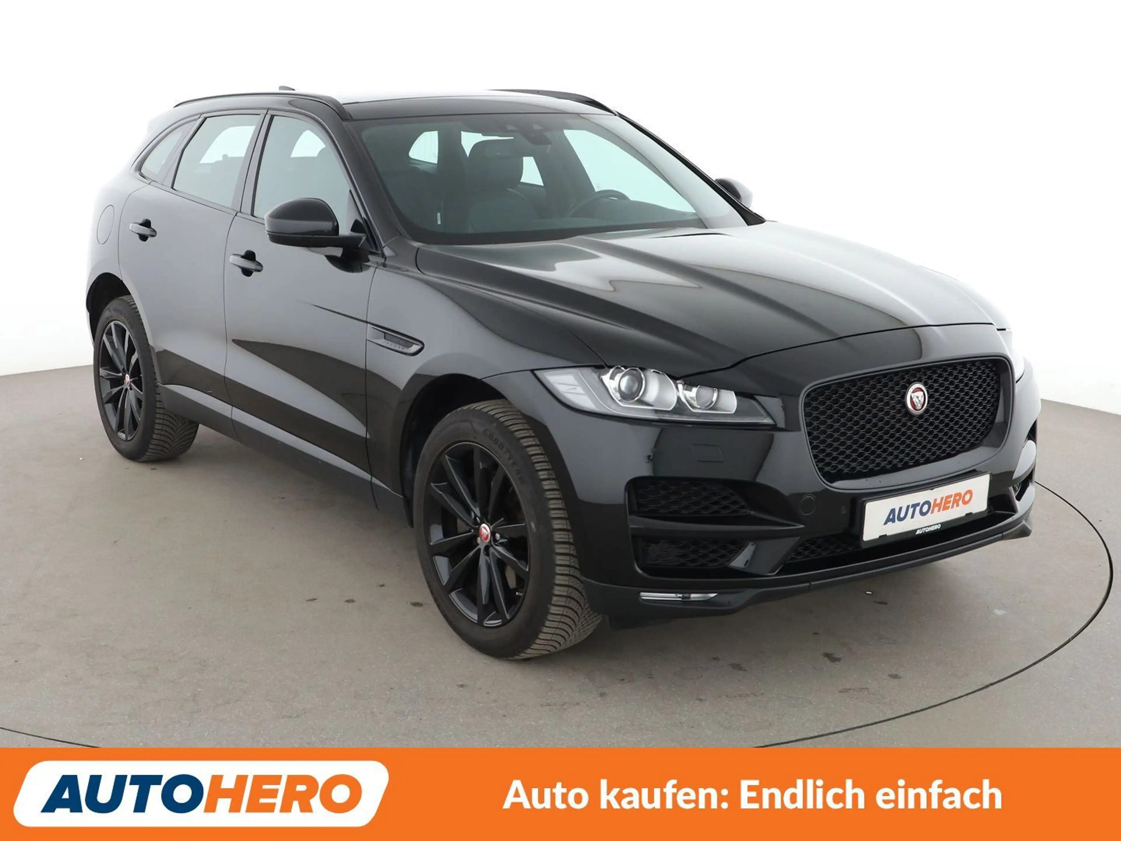 Jaguar F-Pace 25t Prestige AWD Aut.*NAVI*TEMPO*CAM*BiXENON* — photo 8