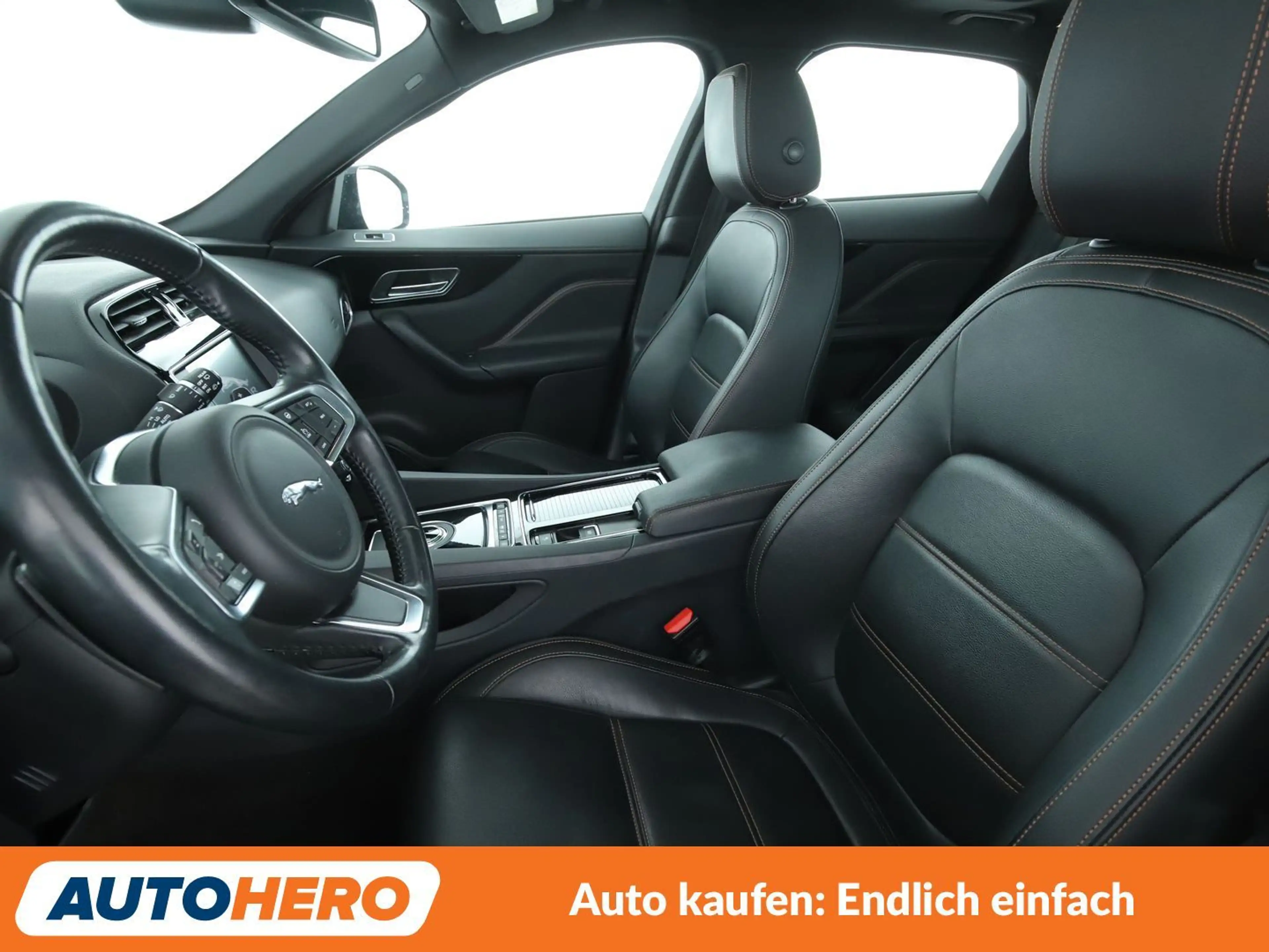 Jaguar F-Pace 25t Prestige AWD Aut.*NAVI*TEMPO*CAM*BiXENON* — photo 10