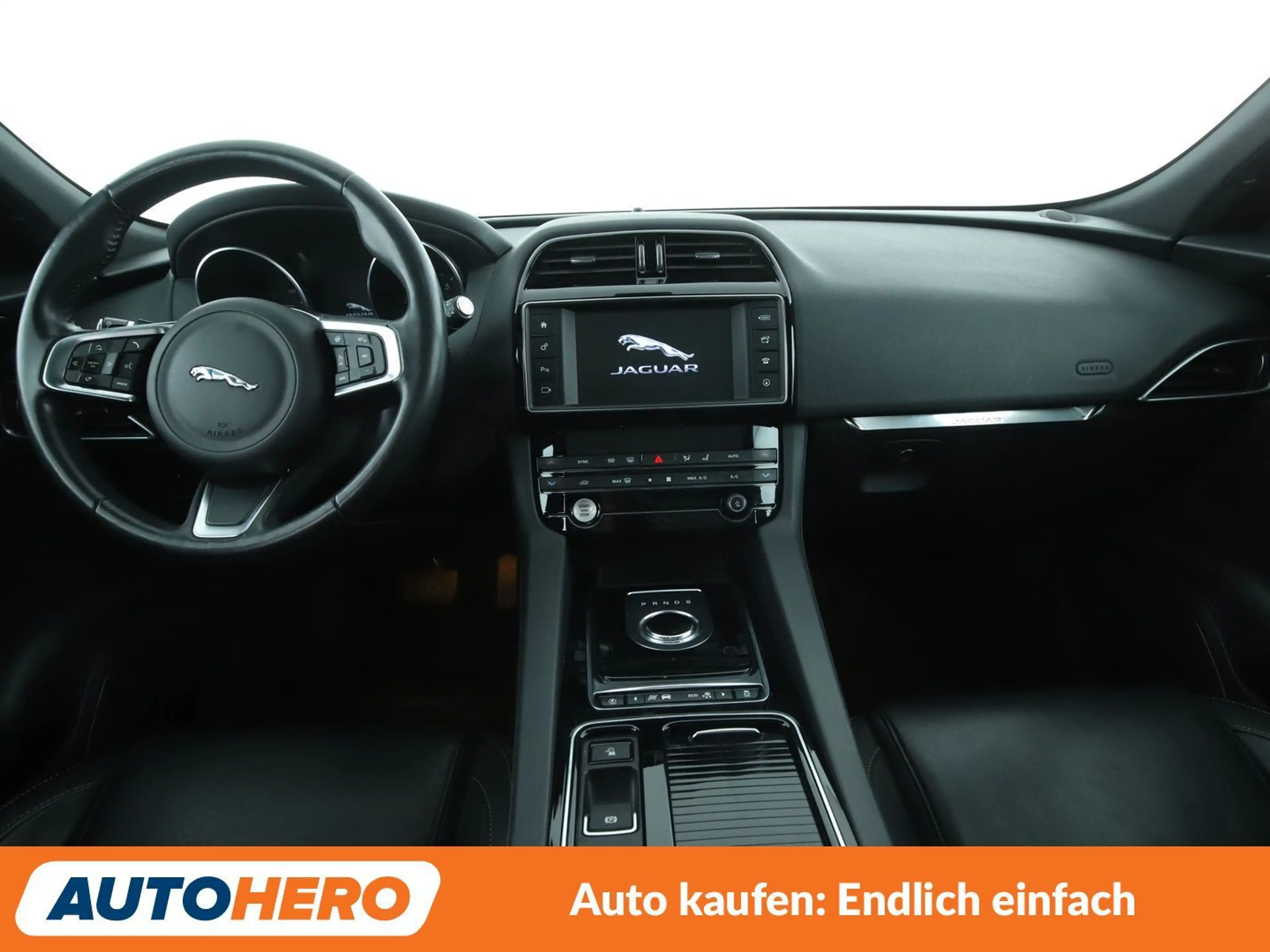 Jaguar F-Pace 25t Prestige AWD Aut.*NAVI*TEMPO*CAM*BiXENON* — photo 12