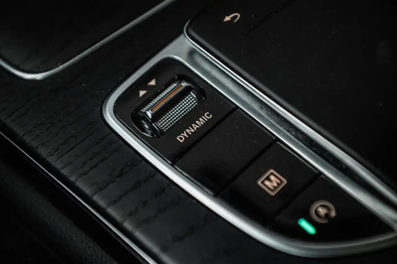 Mercedes-Benz GLC fotografie Mercedes-Benz GLC