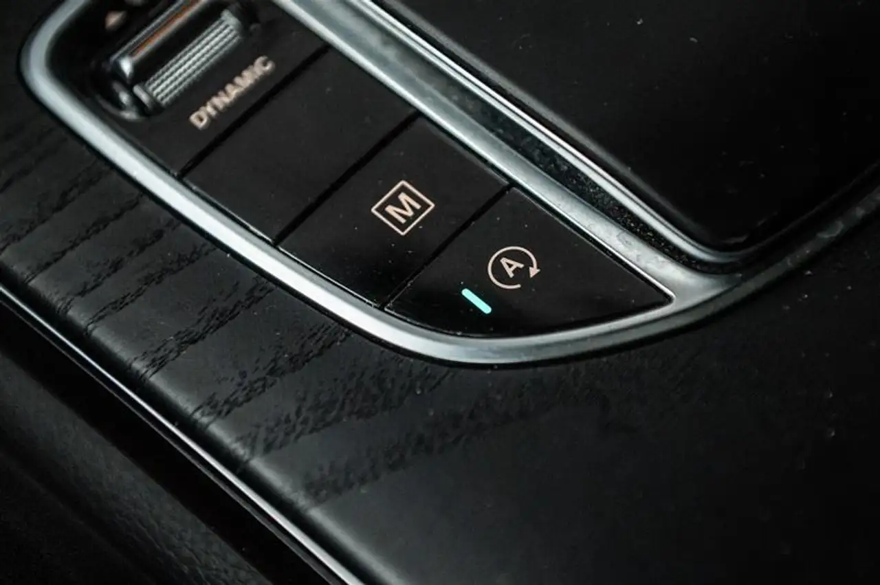 Mercedes-Benz GLC fotografie Mercedes-Benz GLC