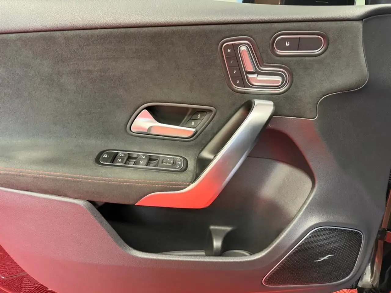 Mercedes-Benz A-Class 4Matic GUSCI MULTIBEAM PACK LUCI TETTO, миниатюра 8