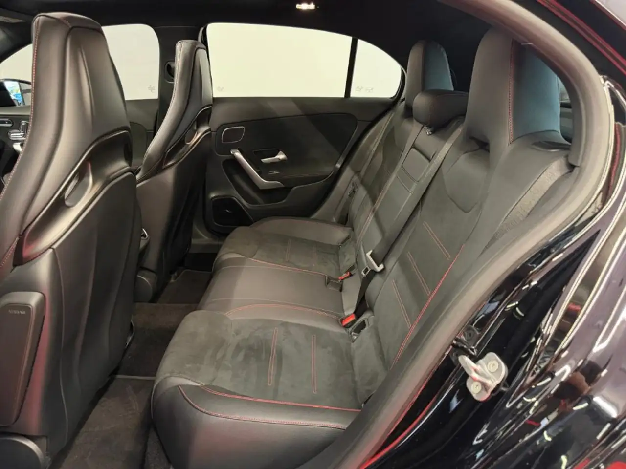 Mercedes-Benz A-Class 4Matic GUSCI MULTIBEAM PACK LUCI TETTO, миниатюра 15