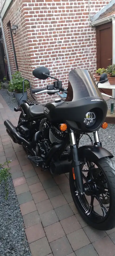 Indian Chief Dark horse Noir - 1