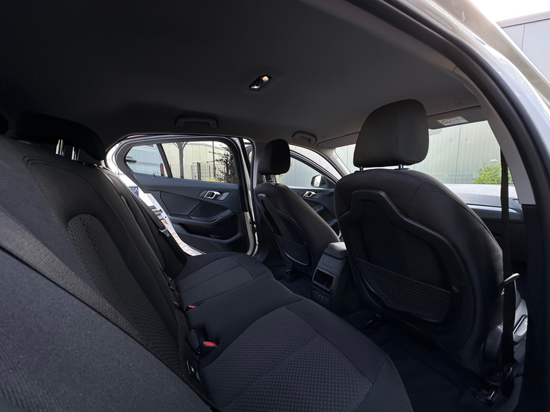 BMW 118 118i/2.Hand/SZH/LED/ — photo 11