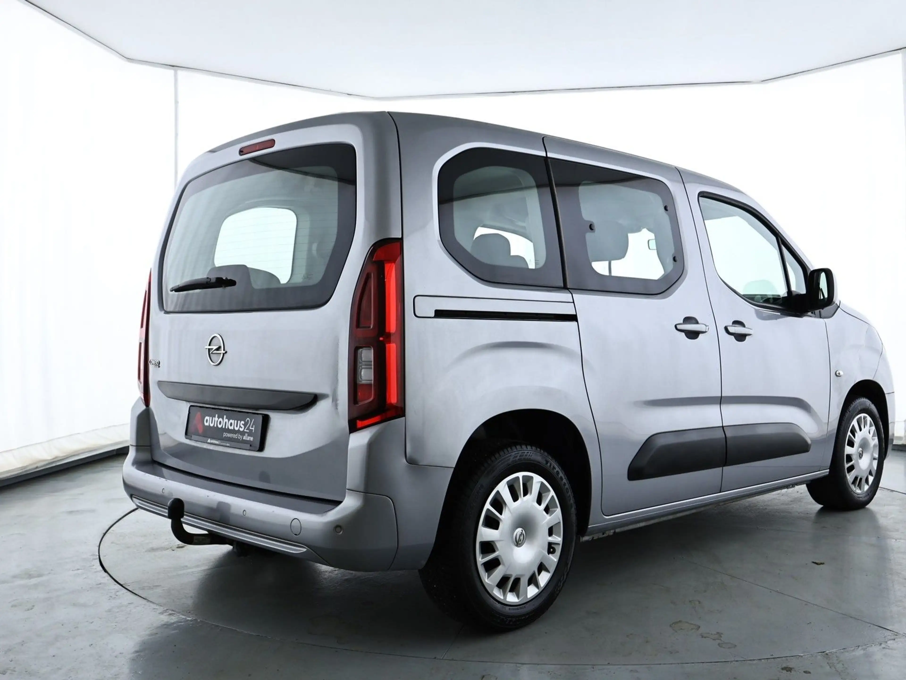 Opel Combo Life 1.2 Turbo AHK|Tempomat|PDC — photo 5