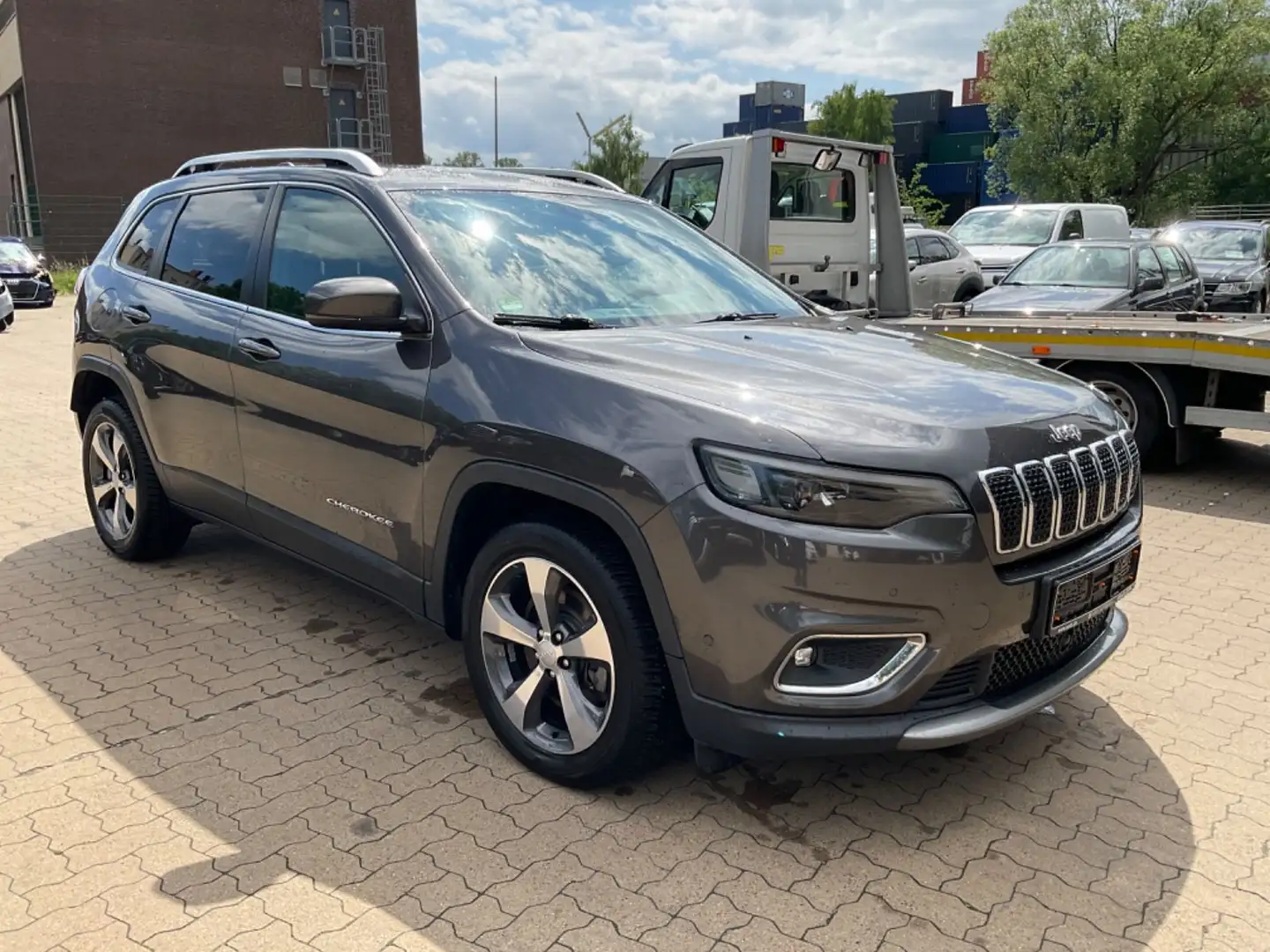 Jeep Cherokee 2.2 MultiJet II Front Limited AT Grau - 2