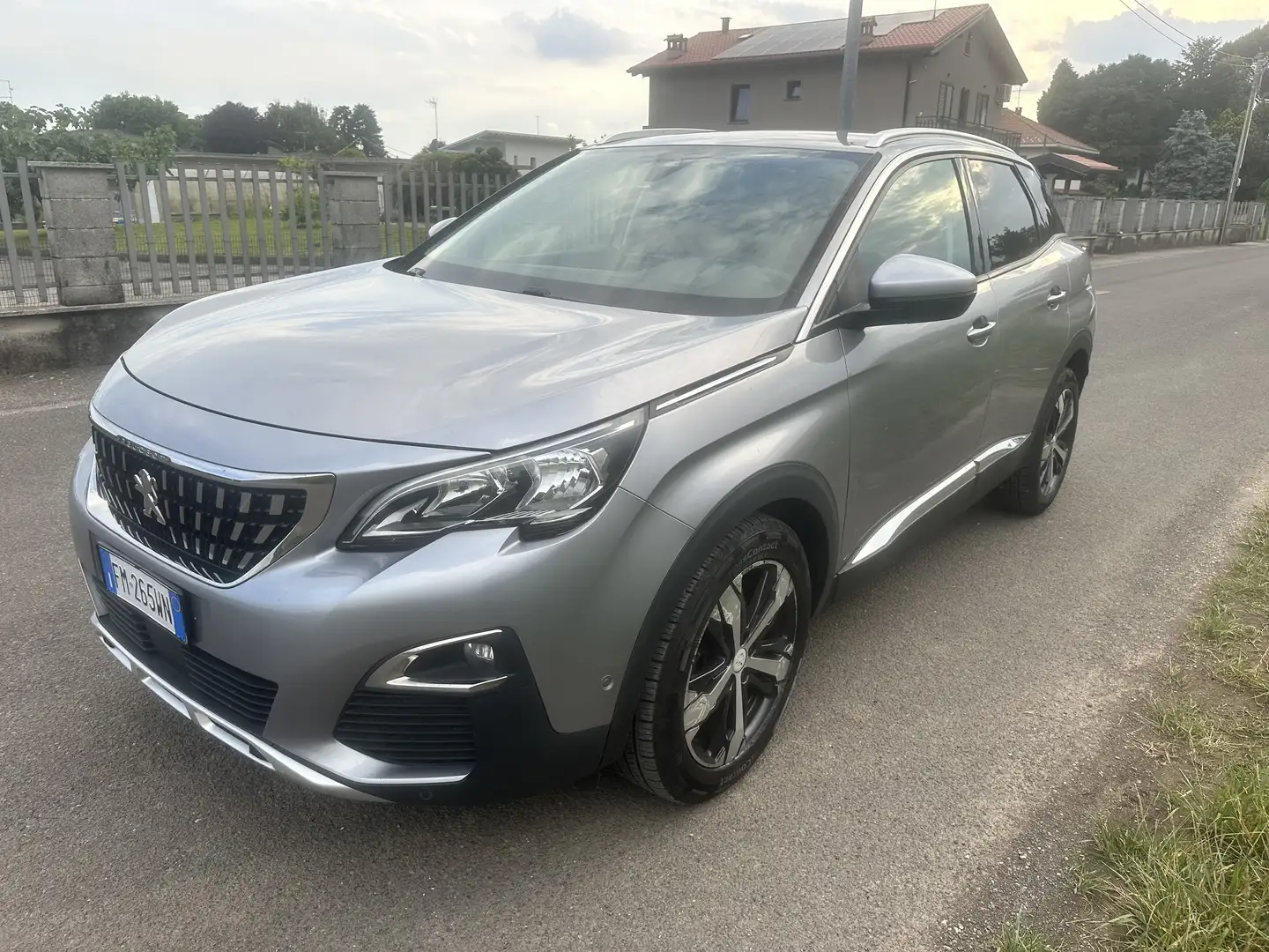 Peugeot 3008 1.6 bluehdi Allure s&s 120cv Grigio - 1