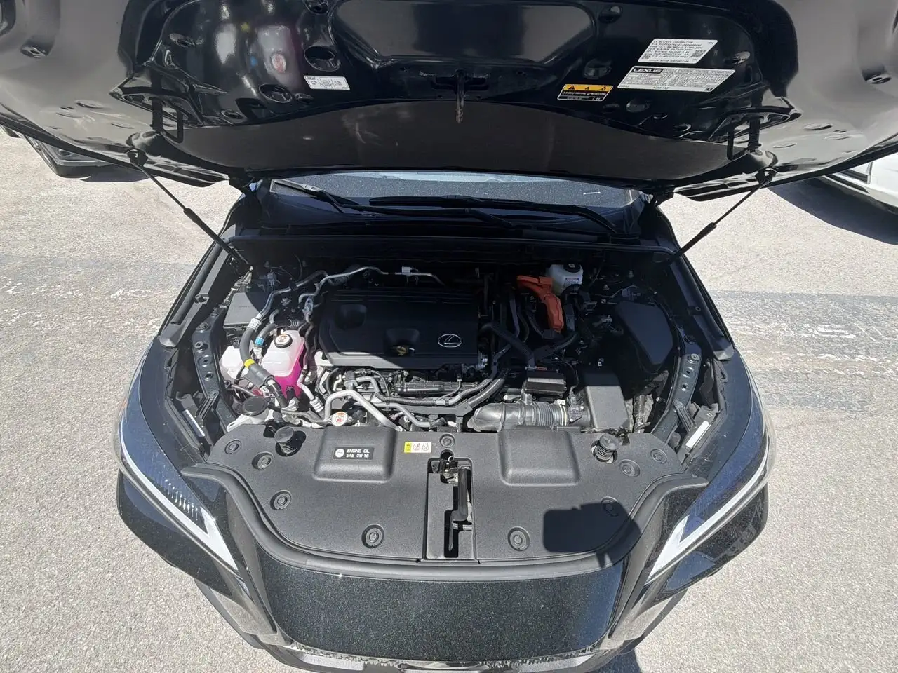 Lexus NX снимка Lexus NX