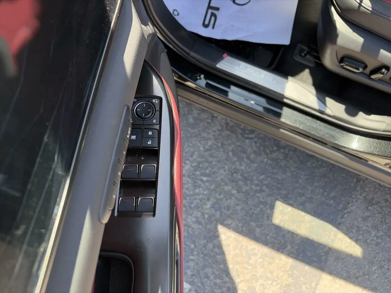 Lexus NX снимка Lexus NX