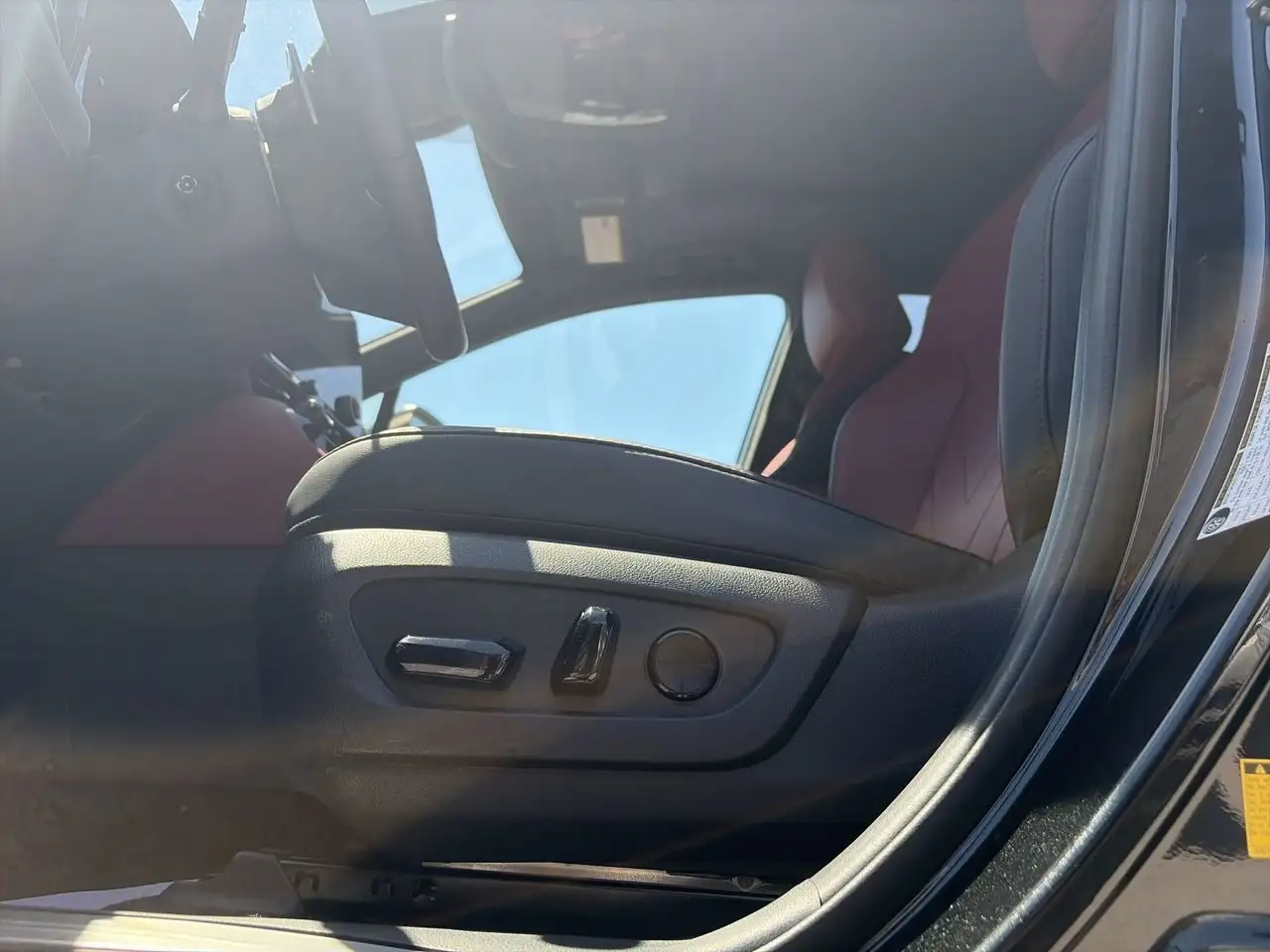 Lexus NX снимка Lexus NX