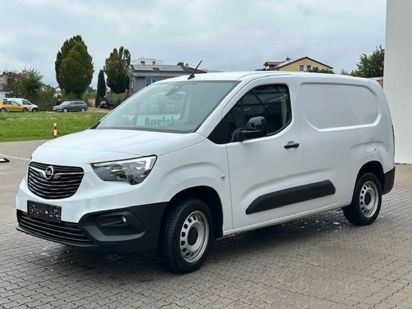 Opel Combo L2 H1 Automatik Klima Blanc - 2